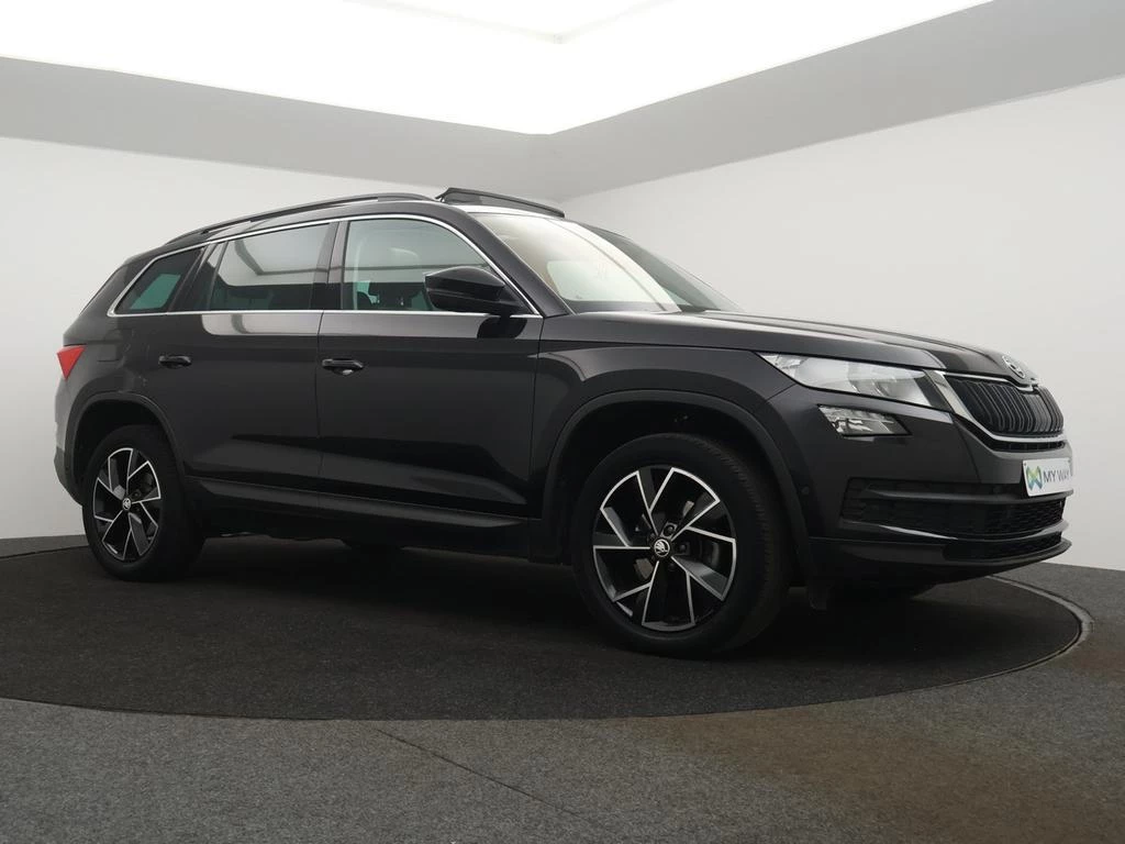 Škoda Kodiaq Kodiaq Clever 1.5TSI 150PK *AUTOMAAT*PANODAK*LEDER*CAMERA*PDC*CRUISE*NAVI*VIRTUAL COCKPIT*...*