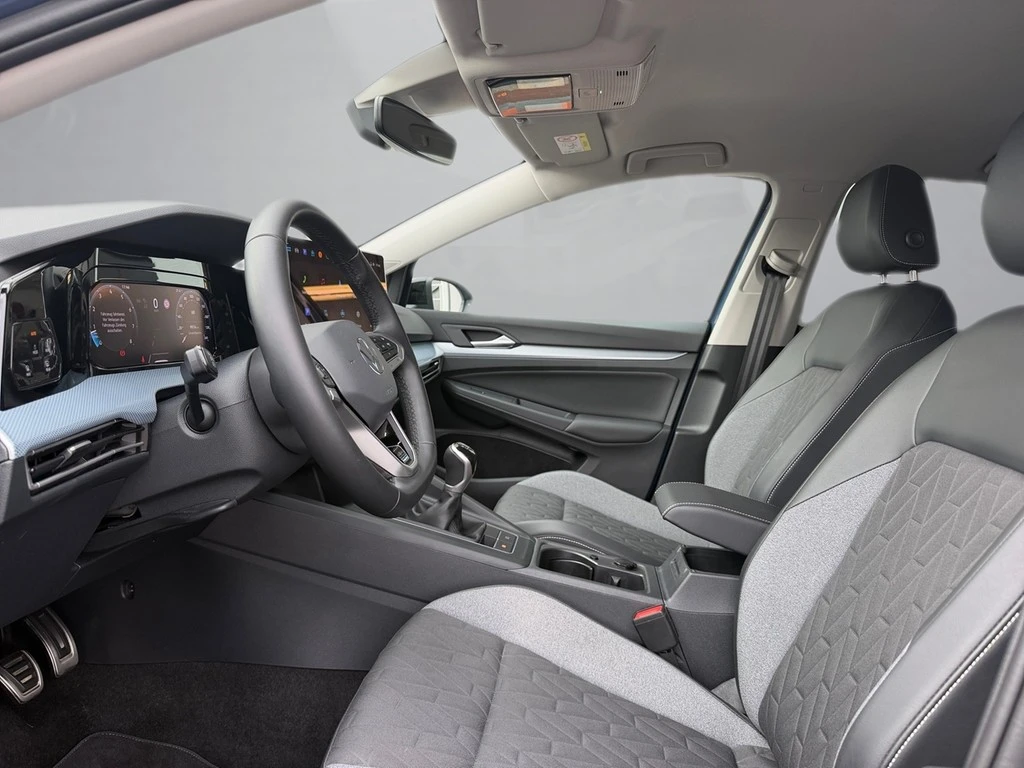 Volkswagen-Golf-image-6