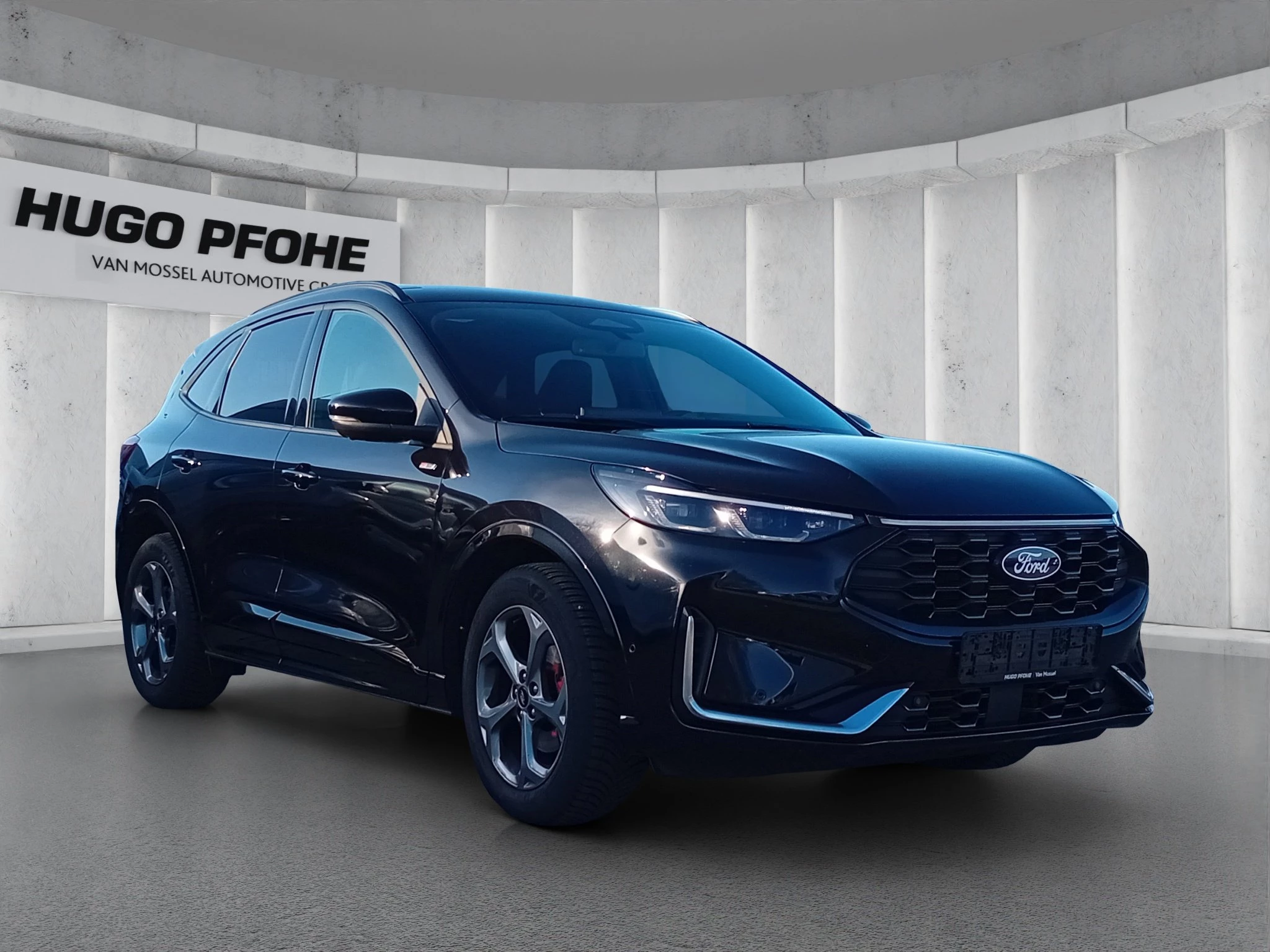 Ford Kuga ST-Line X Aut.*PANO*AHK*360GRAD*LED-MATRIX*NAVI*GRA*WINTER-PKT.