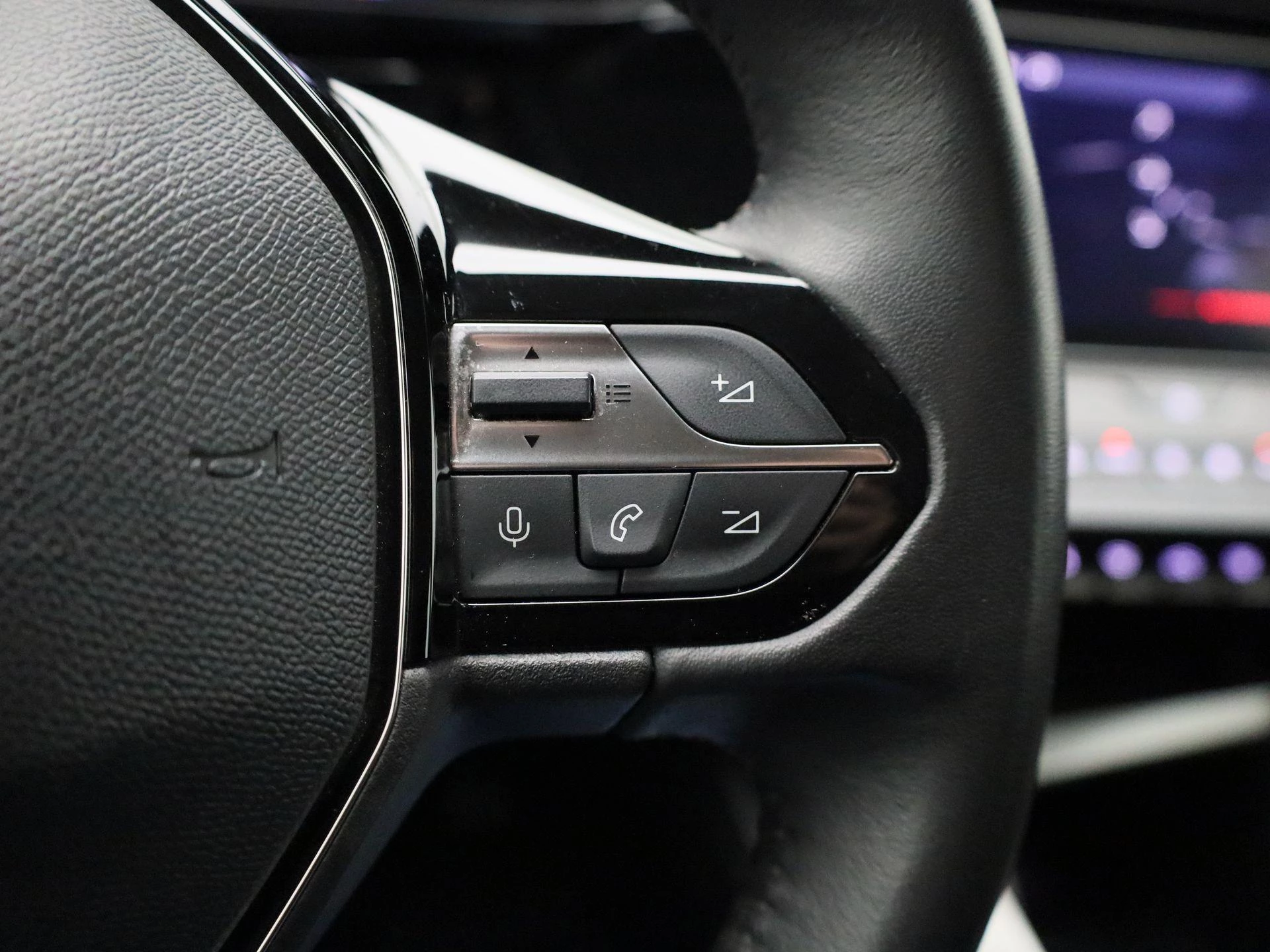 Peugeot-308-image-15