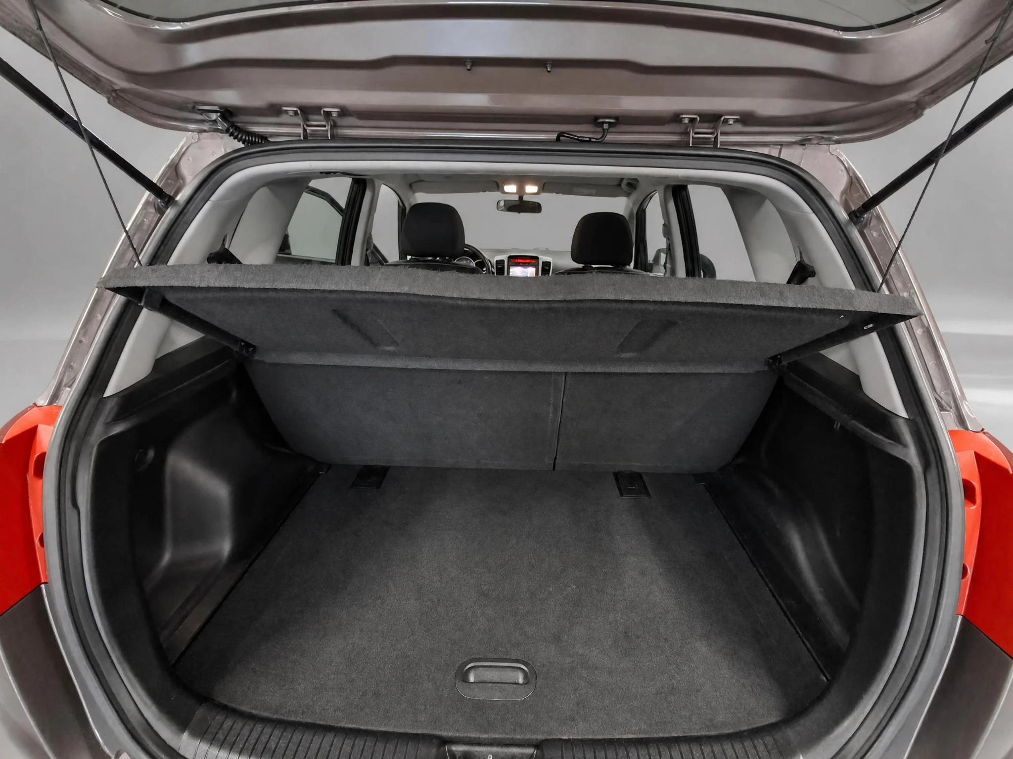 Kia-Venga-image-8