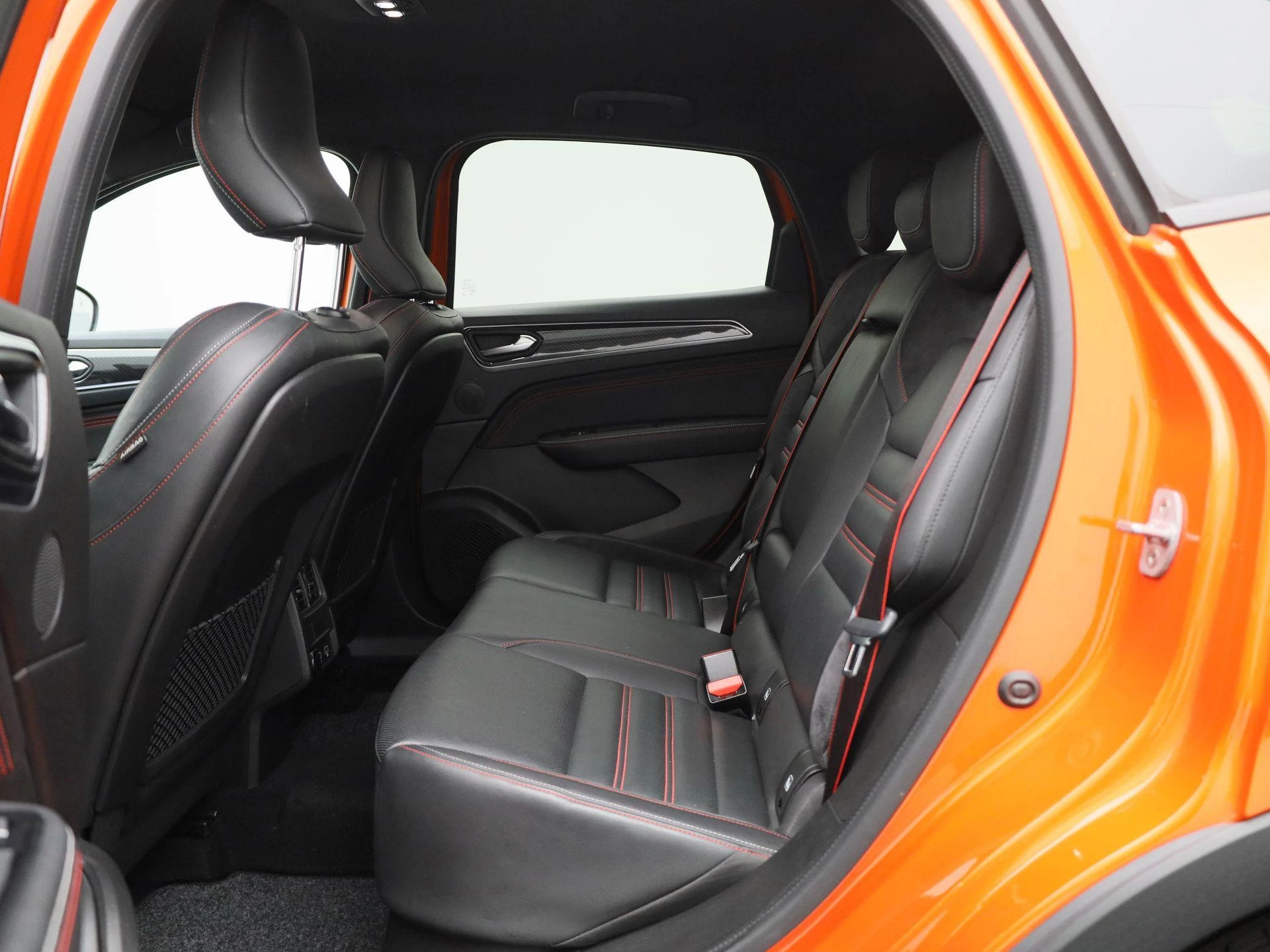 Renault-Arkana-image-11
