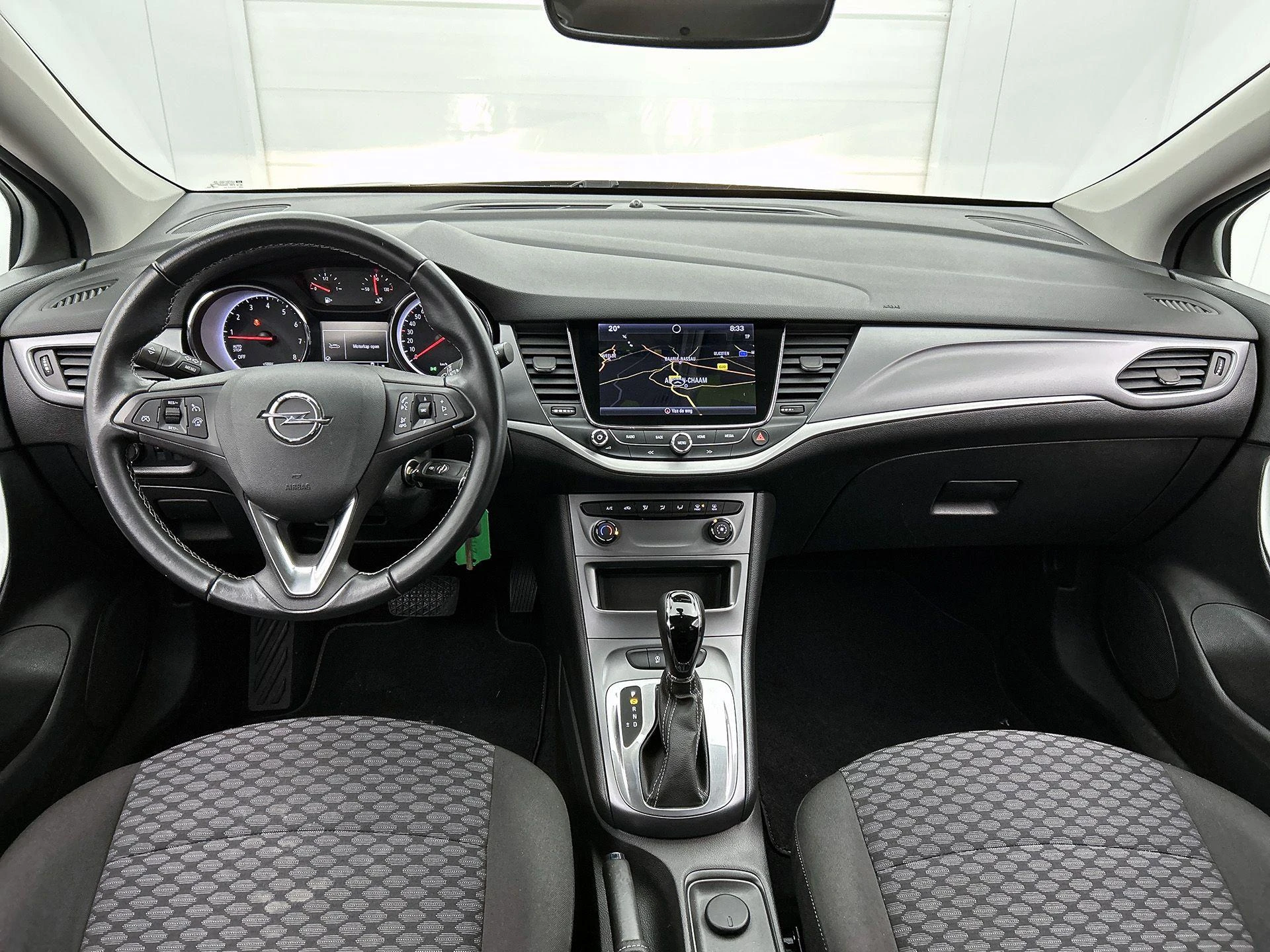 Opel-Astra-image-16