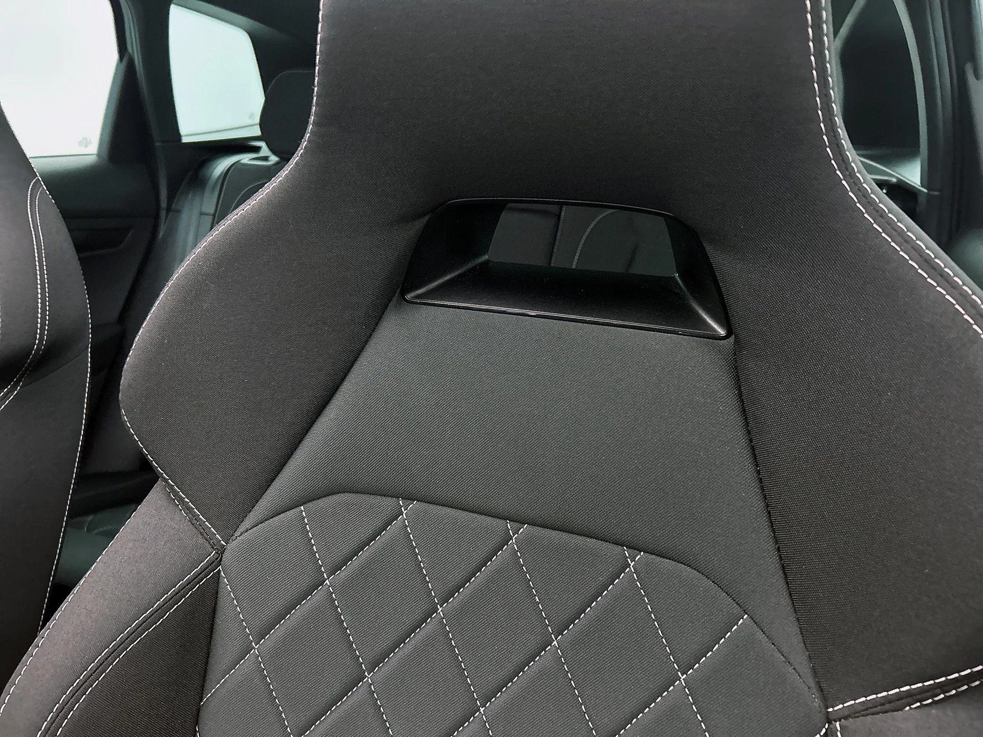 Škoda-Karoq-image-16