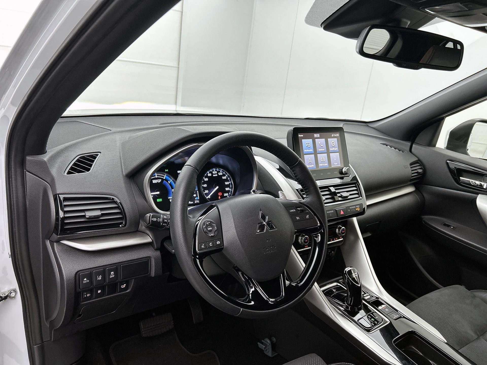 Mitsubishi-Eclipse Cross-image-18