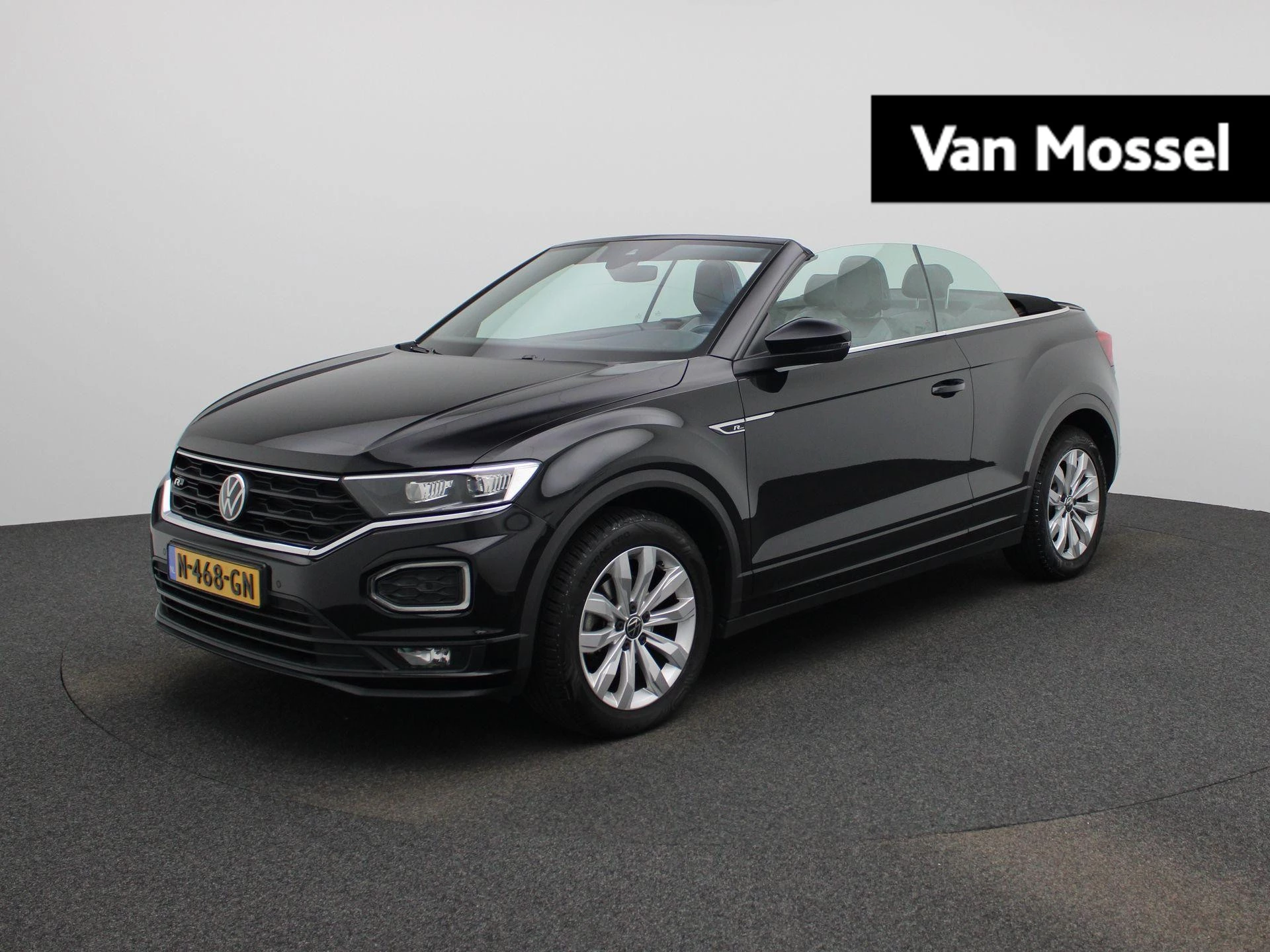 Volkswagen-T-Roc-image-0