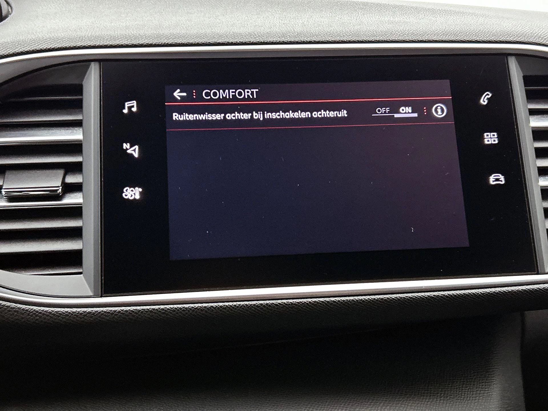 Peugeot-308-image-11