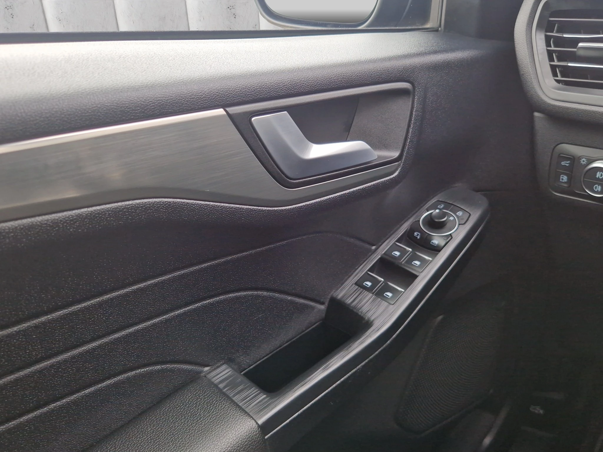 Ford-Kuga-image-15