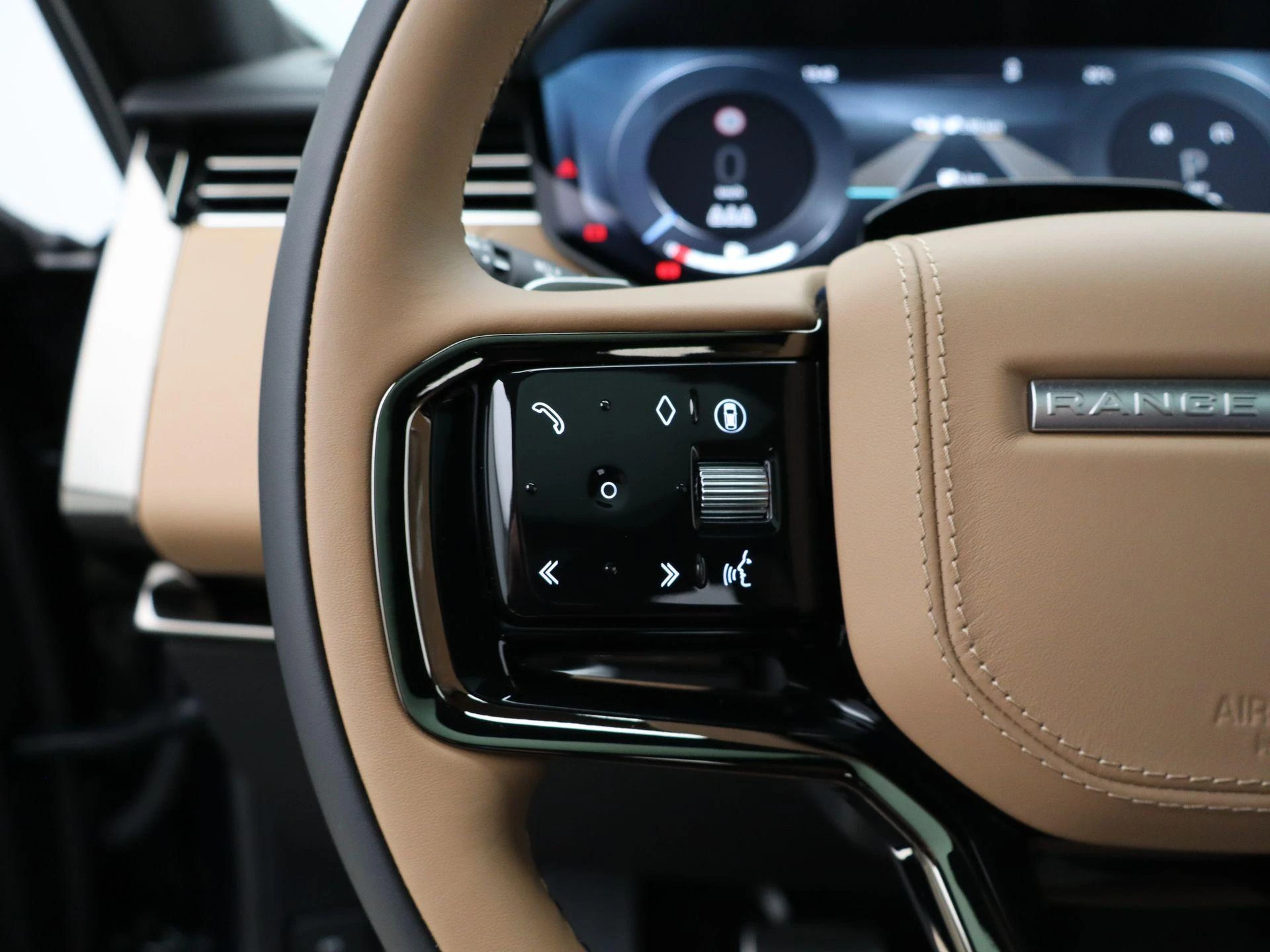 Land Rover-Range Rover Sport-image-18