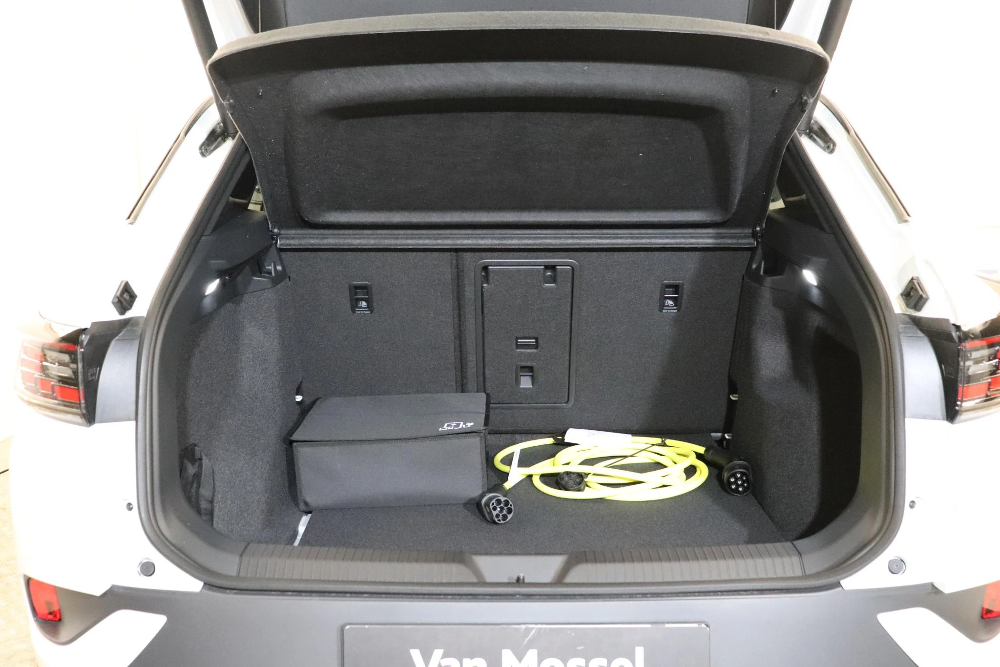Volkswagen-ID.4-image-16