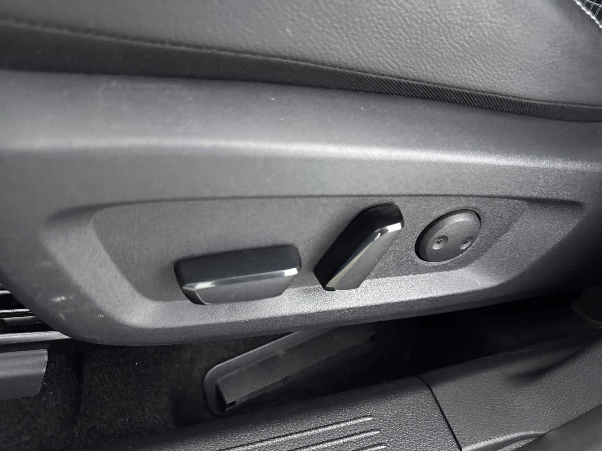 Nissan-QASHQAI-image-15