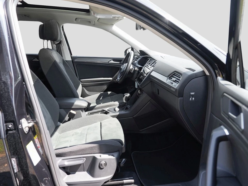 Volkswagen Tiguan Allspace 2.0 TDI DSG LIFE *LED*Navi*AHK*Panorama*ergoActive*Climatronic*uvm...