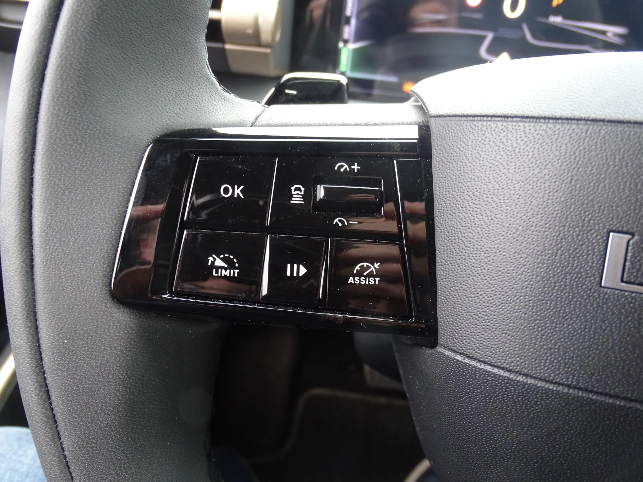 Lancia-Ypsilon-image-23