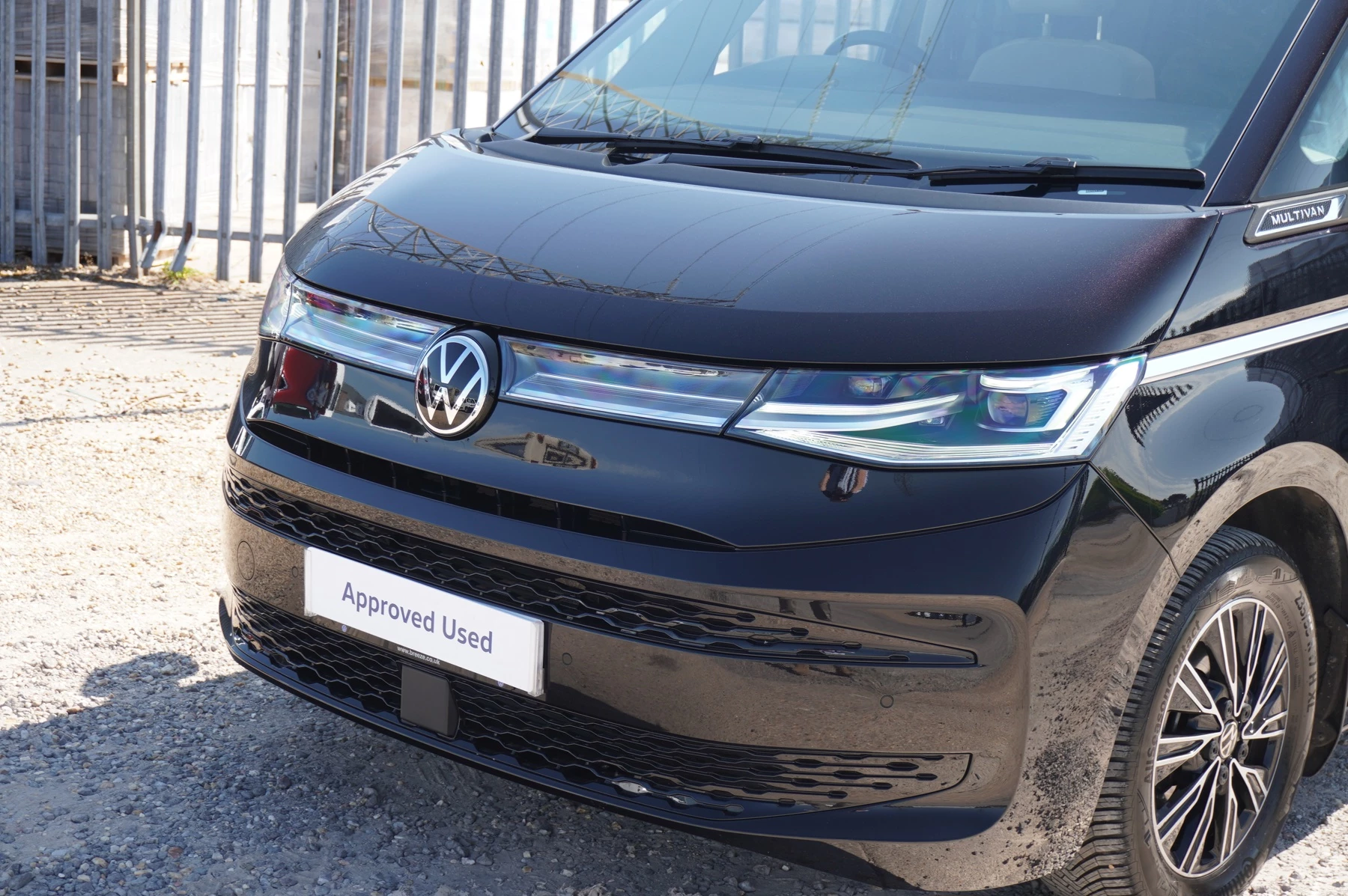 Volkswagen Multivan 2.0 TSI Style 5dr LWB DSG