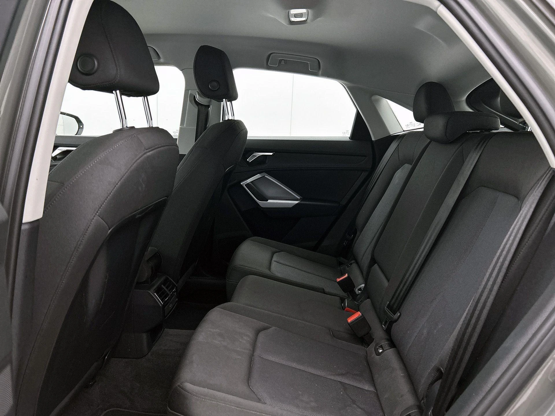 Audi-Q3-image-25