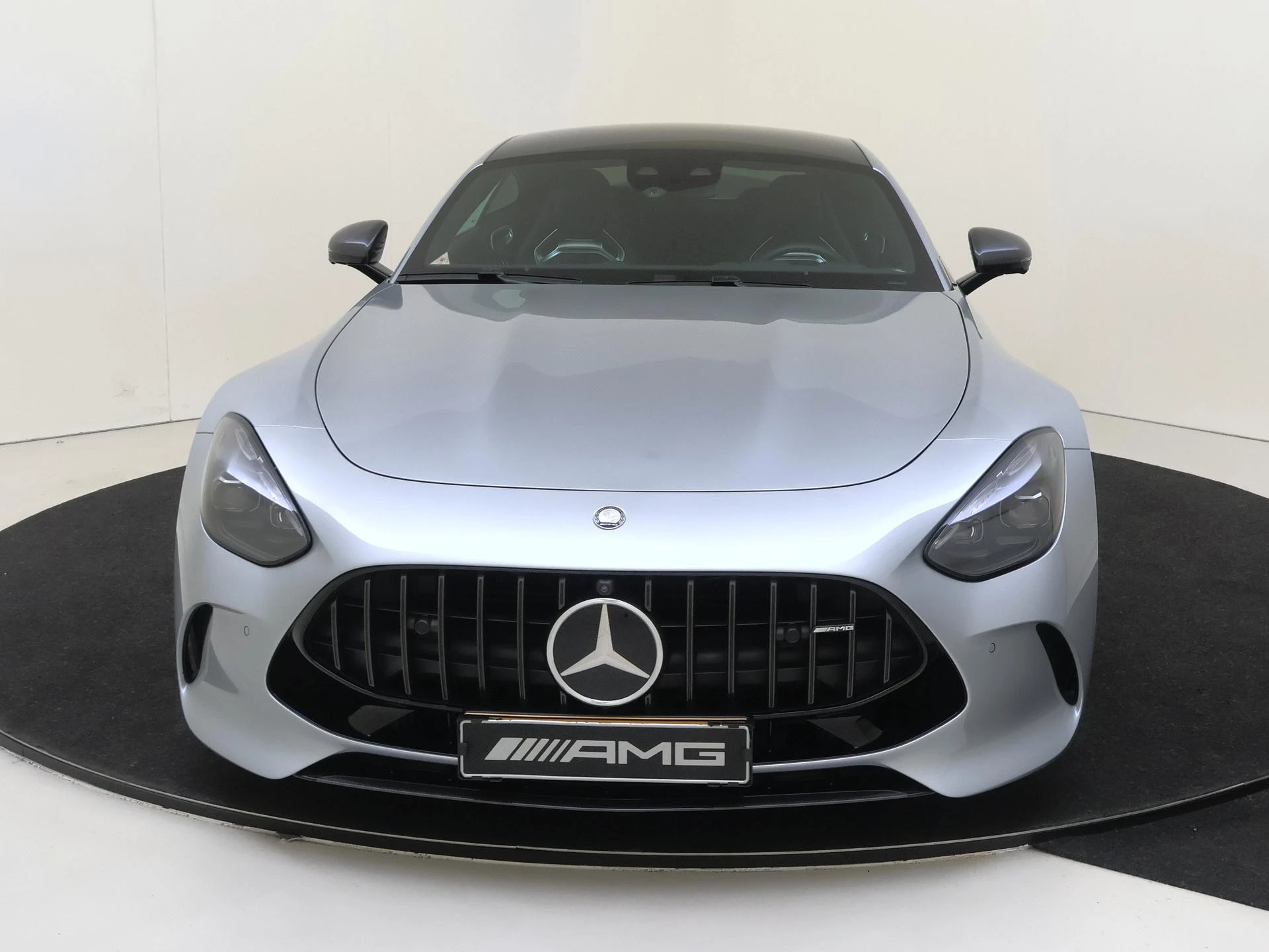 Mercedes-AMG-GT-image-5