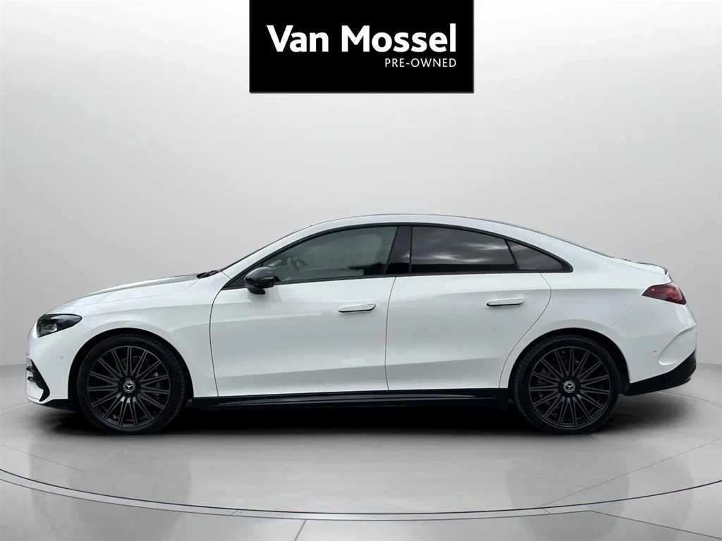 Mercedes-Benz-CLA-image-7