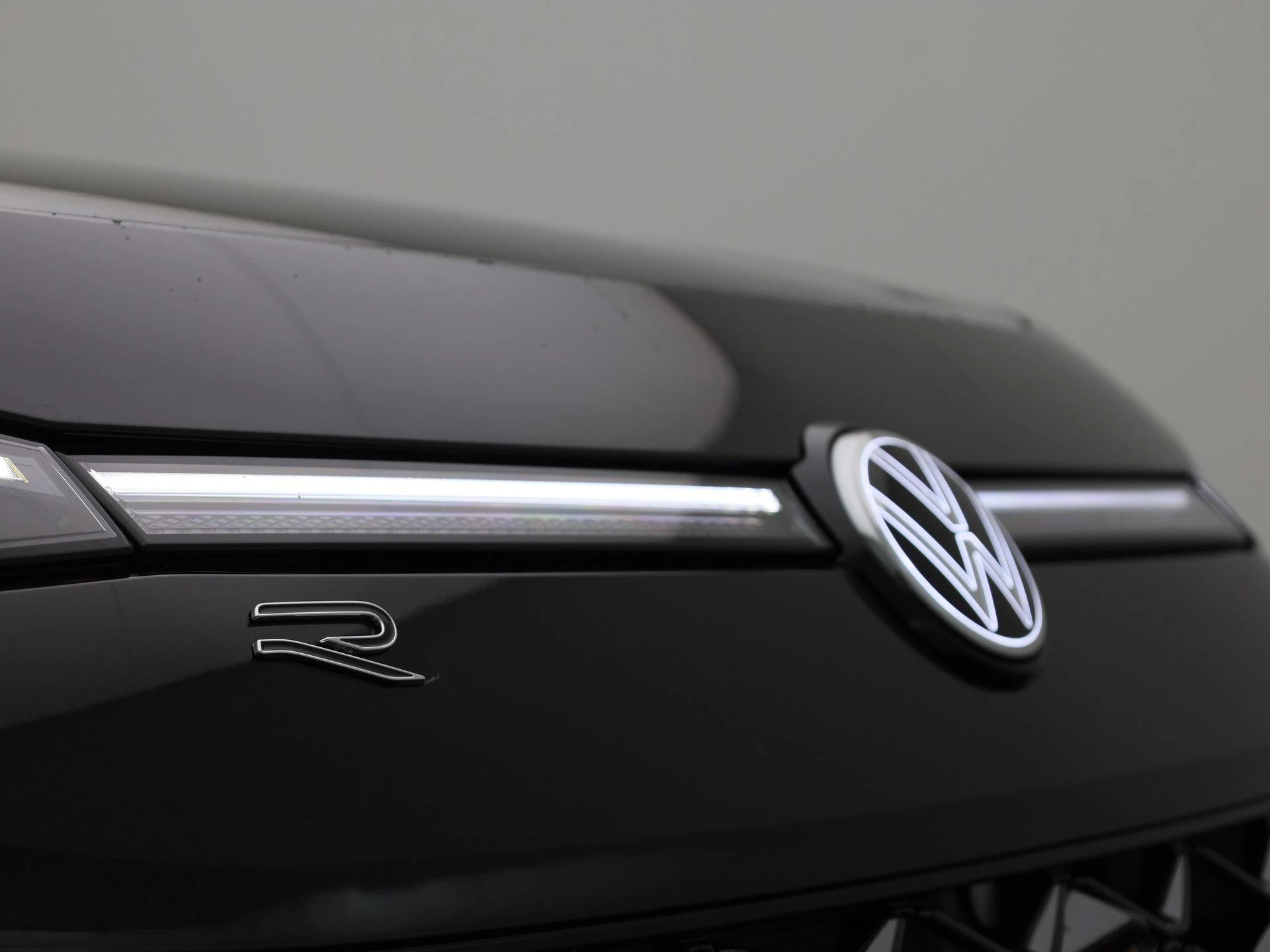 Volkswagen-T-Roc-image-51