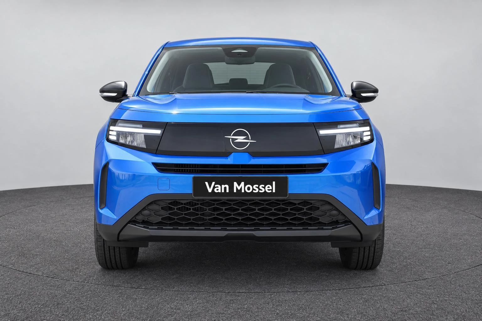 Opel-Frontera-image-1