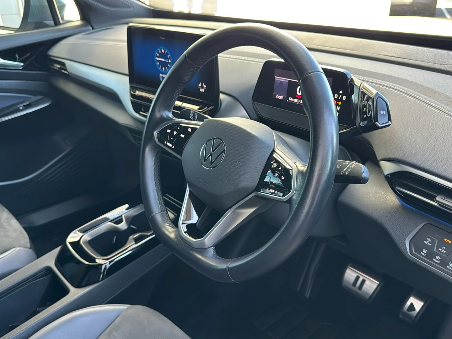 Volkswagen-ID.4-image-19