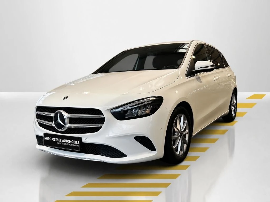 Mercedes-Benz-B-Klasse 220-image-1