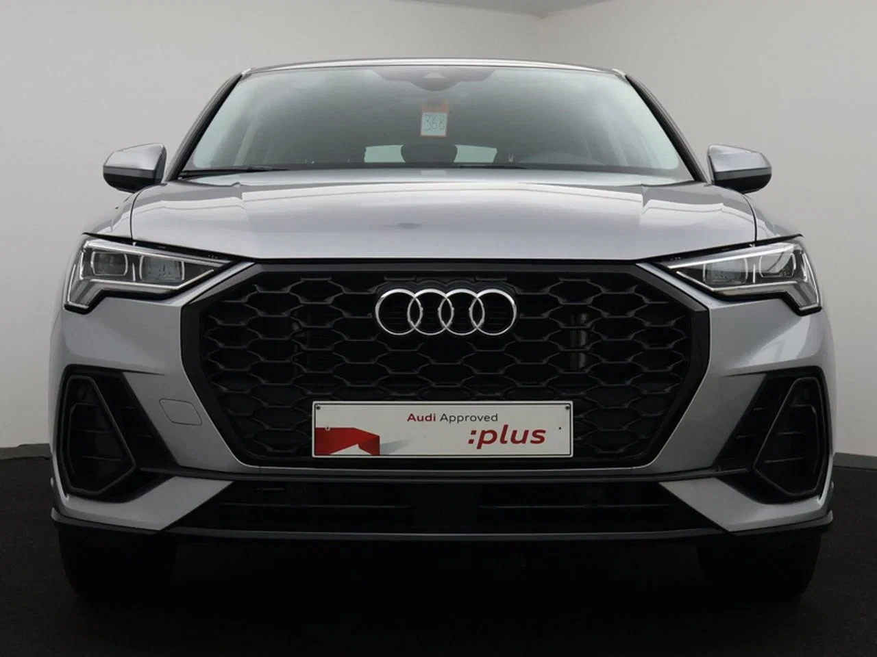 Audi-Q3-image-18