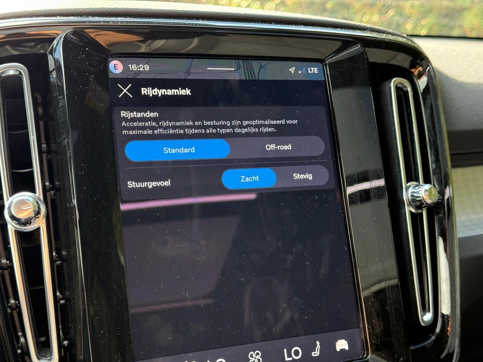 Volvo-XC40-image-17