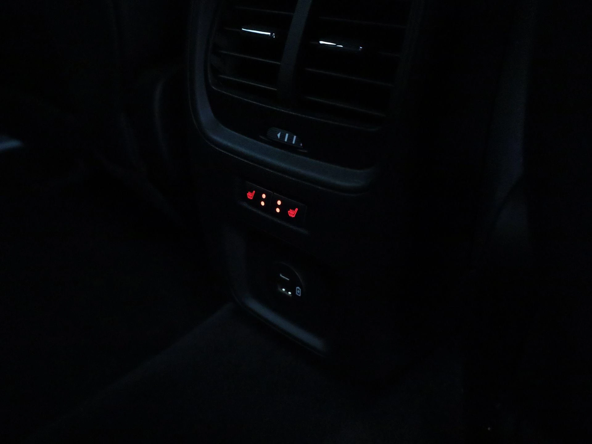 Ford-Kuga-image-32
