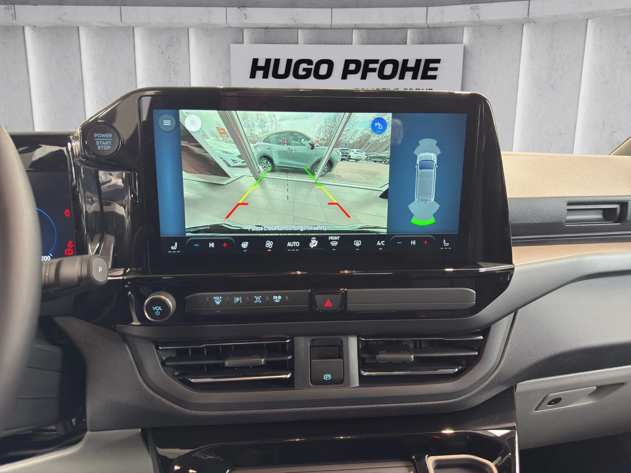 Ford-Tourneo Custom-image-12
