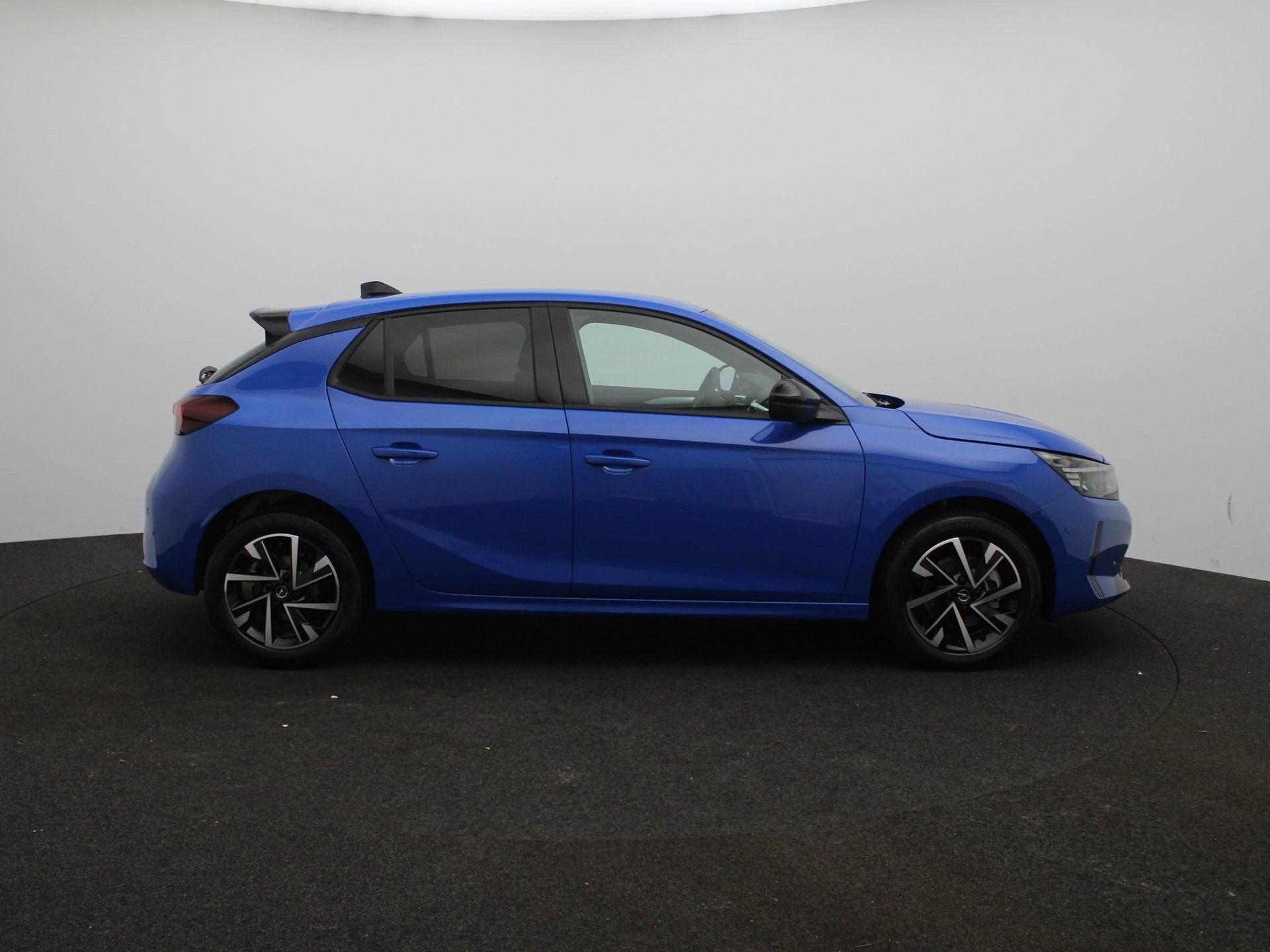Opel-Corsa-image-5