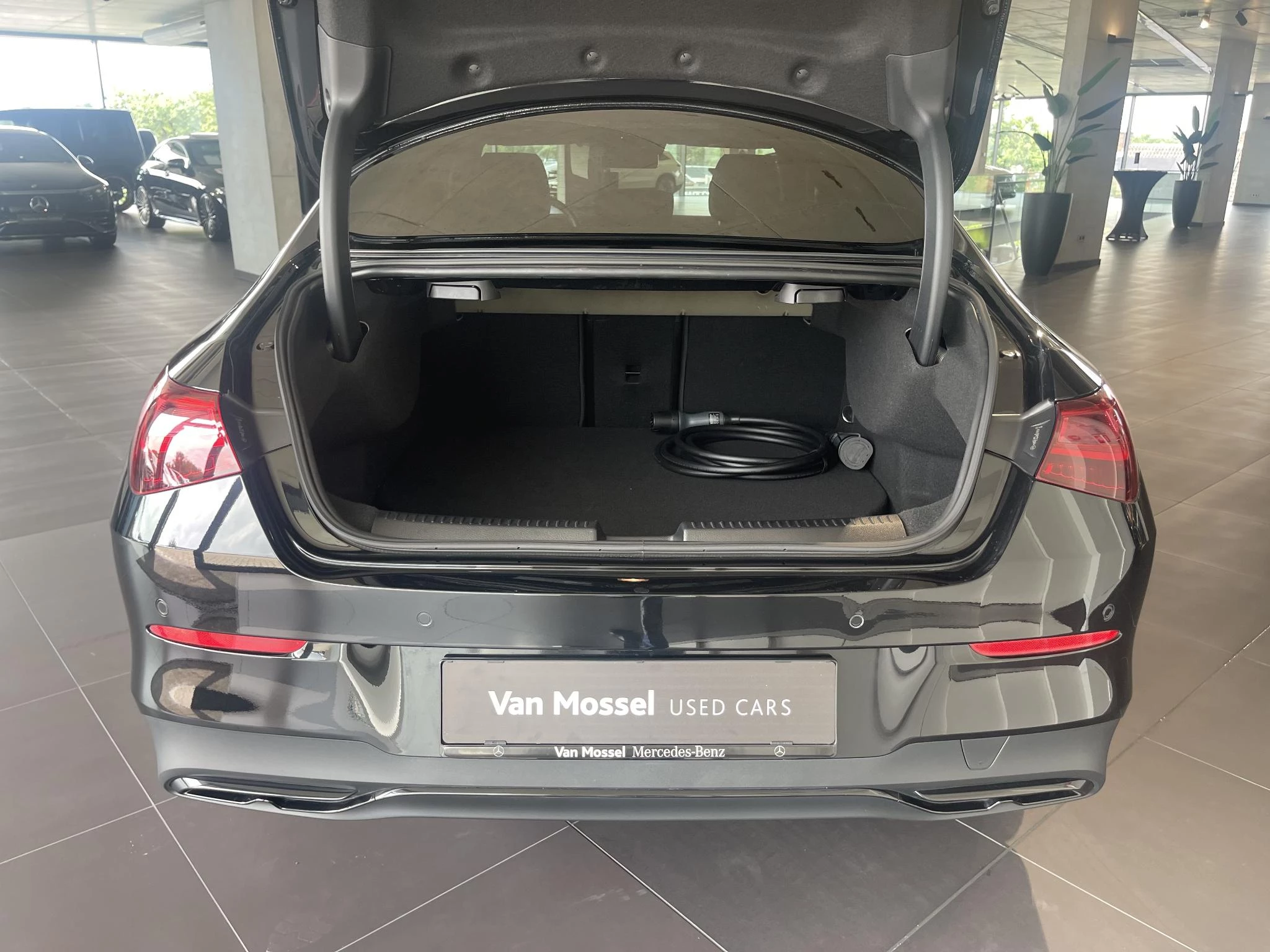 Mercedes-Benz CLA CLA 250 e Luxury Line