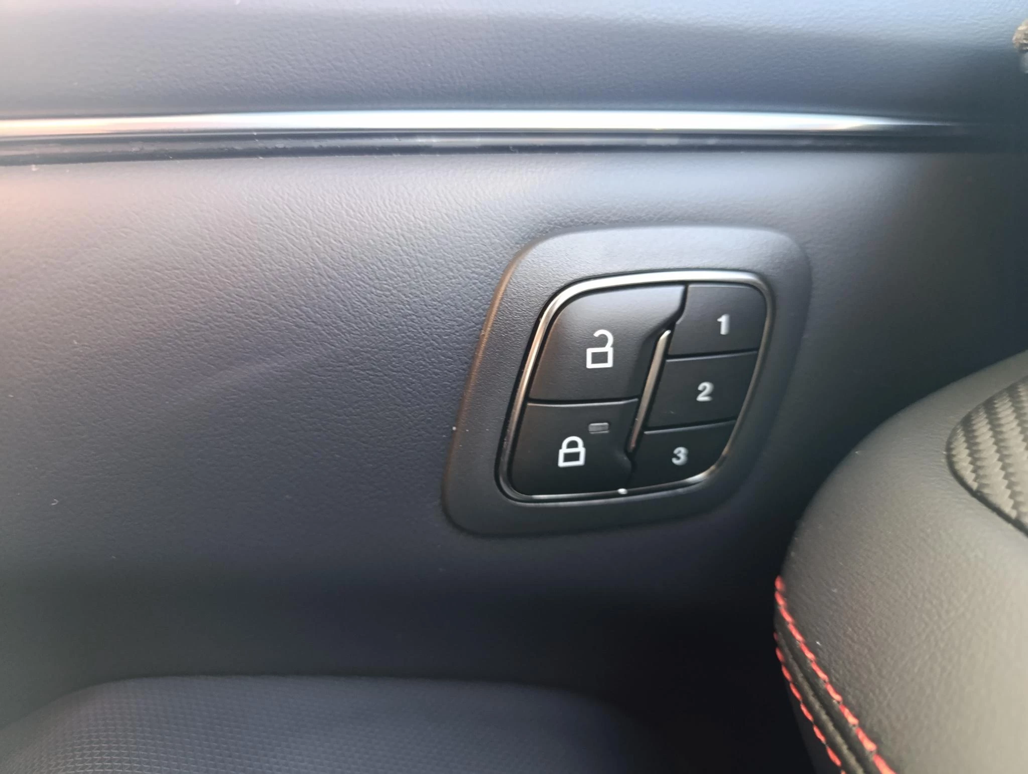 Ford-Mustang Mach-E-image-20