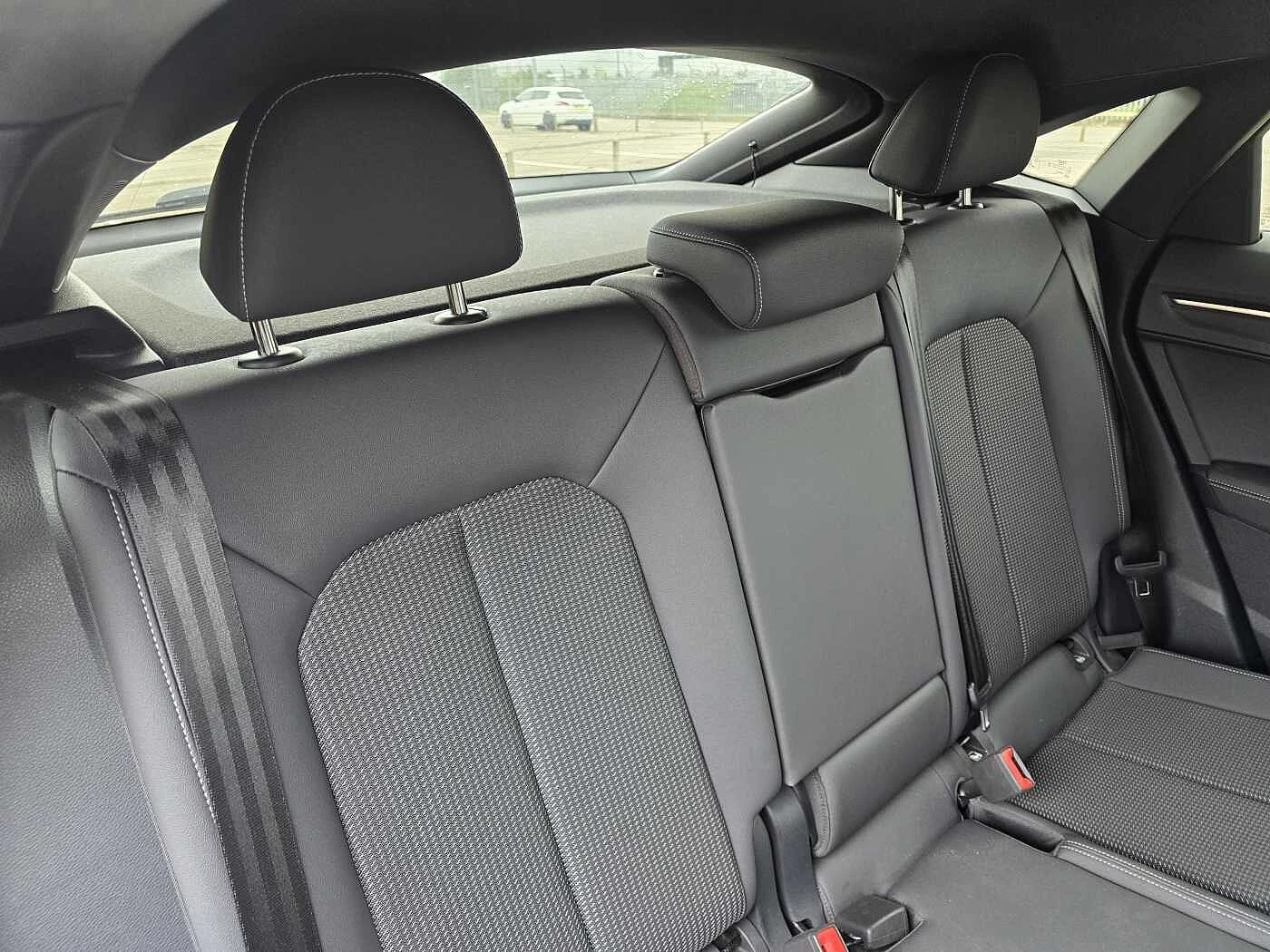 Audi-Q3-image-16