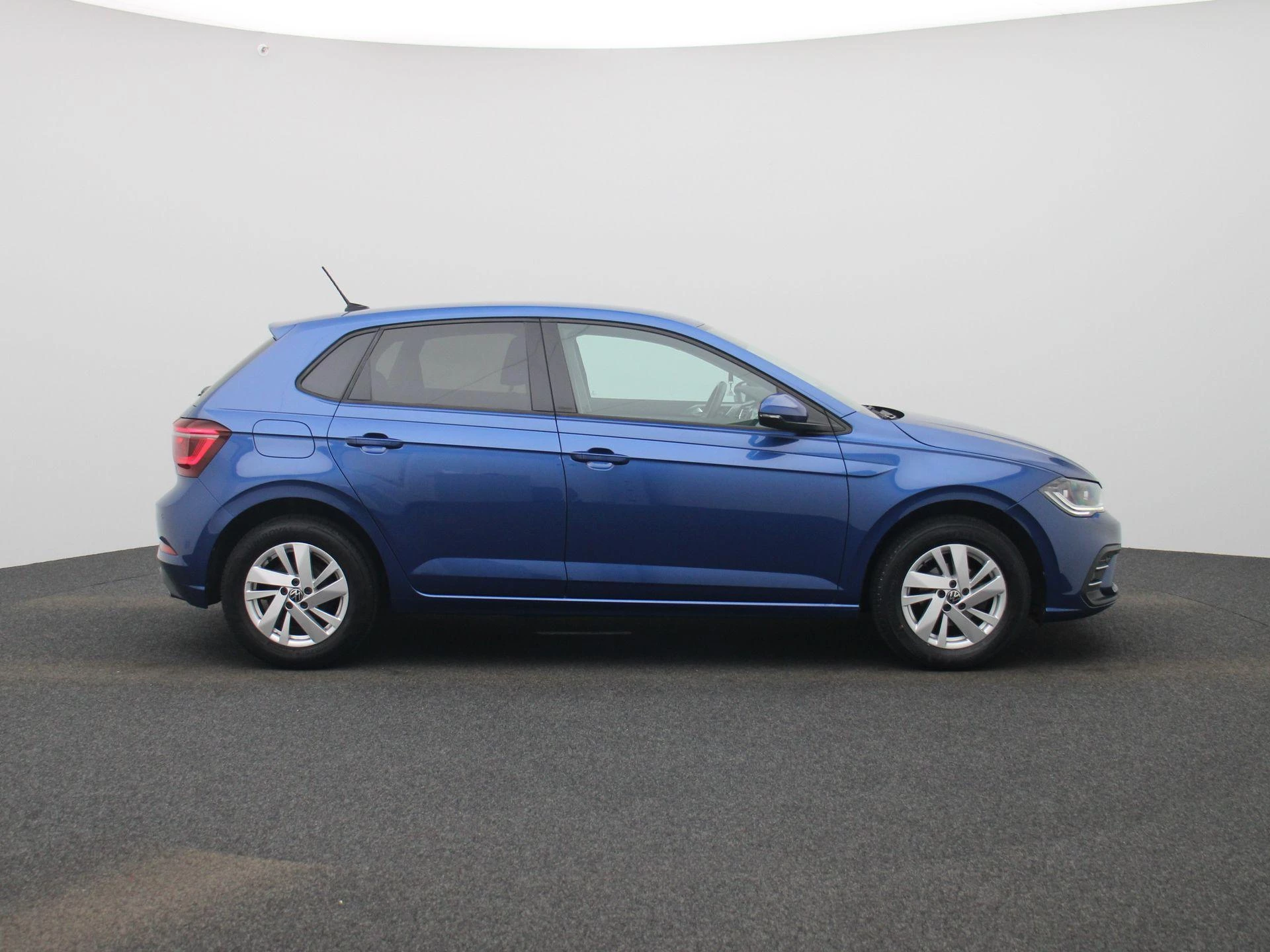 Volkswagen Polo 1.0 TSI R-Line Business