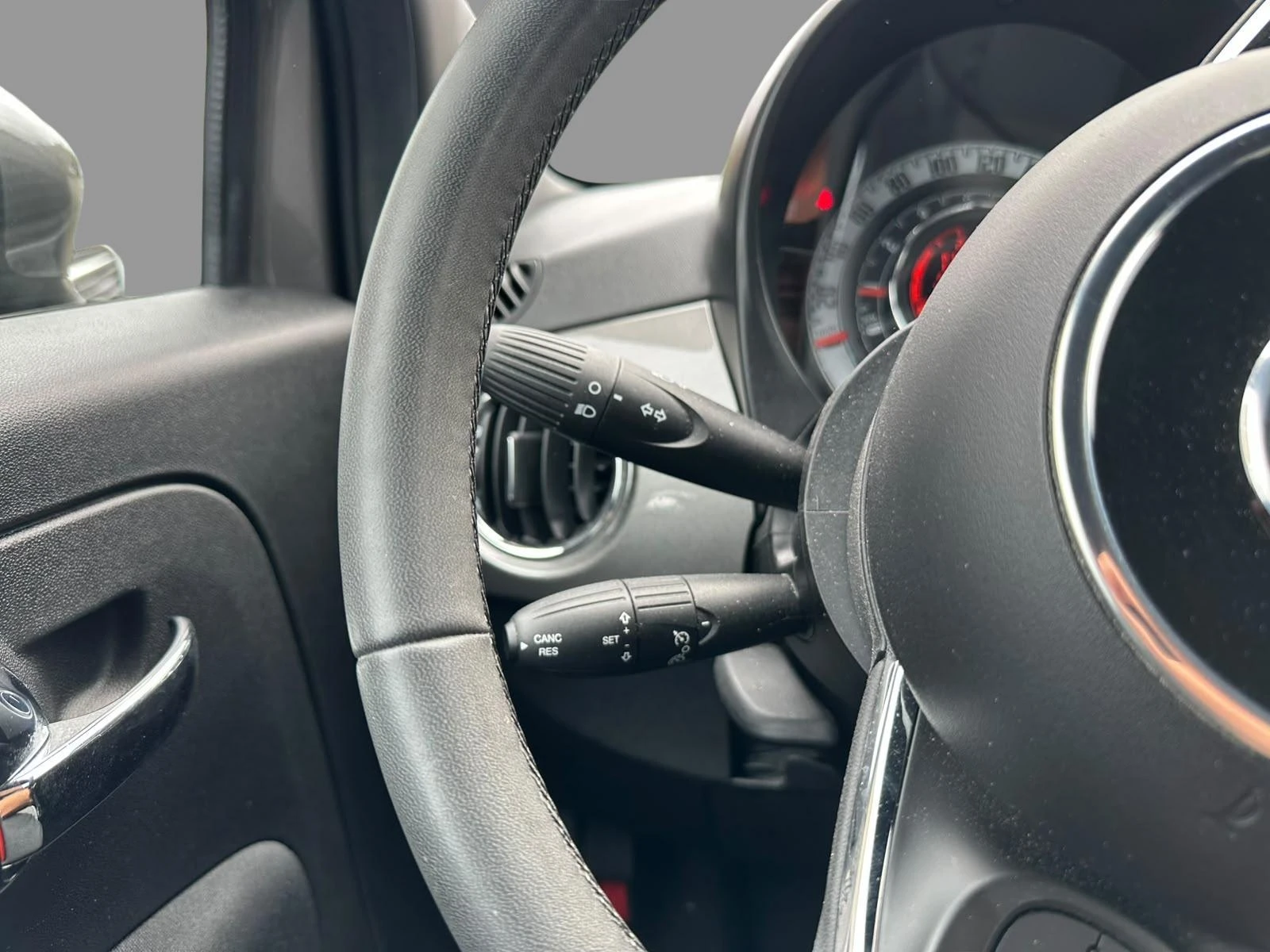 Fiat-500-image-12