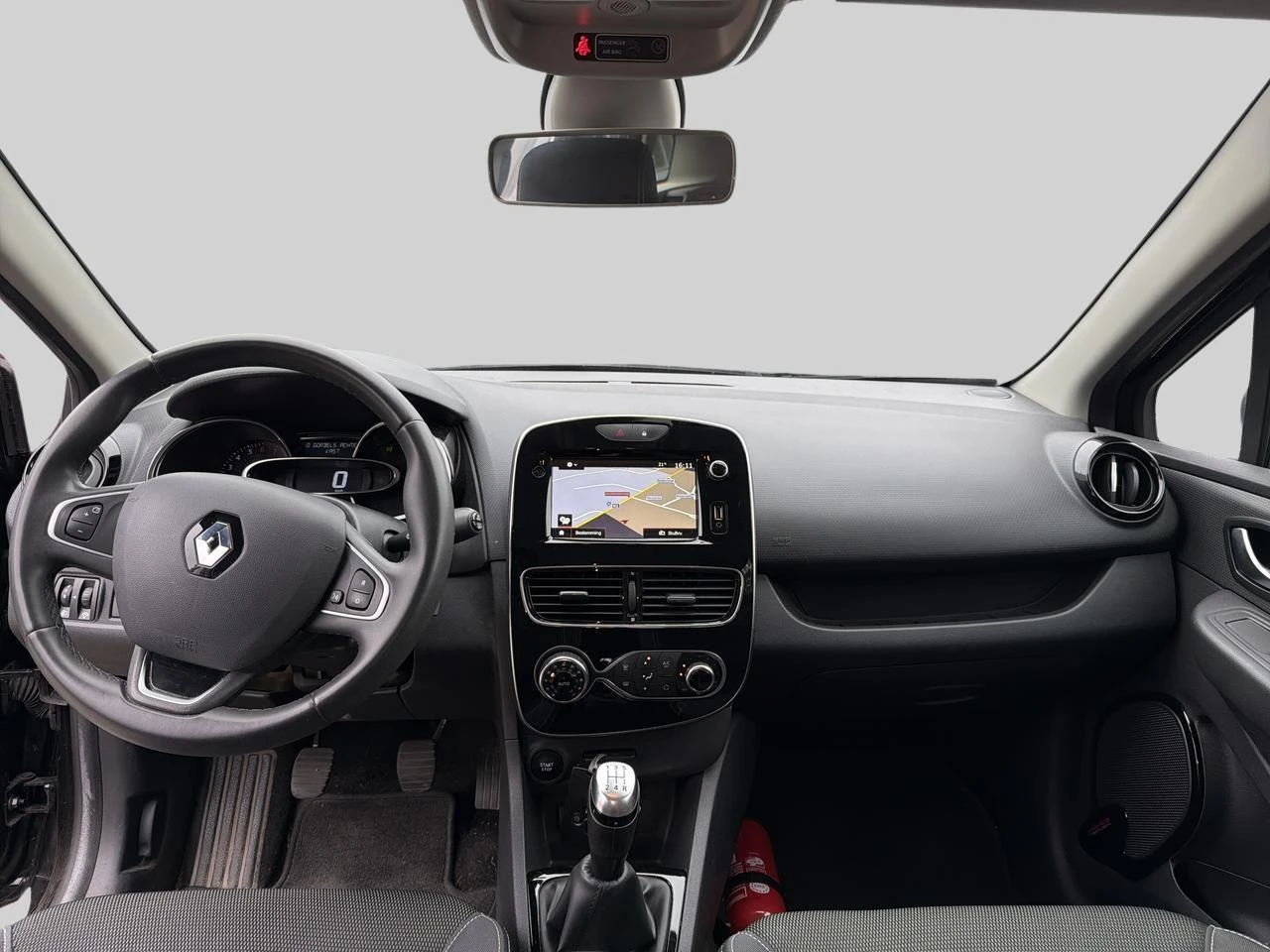Renault-Clio-image-12