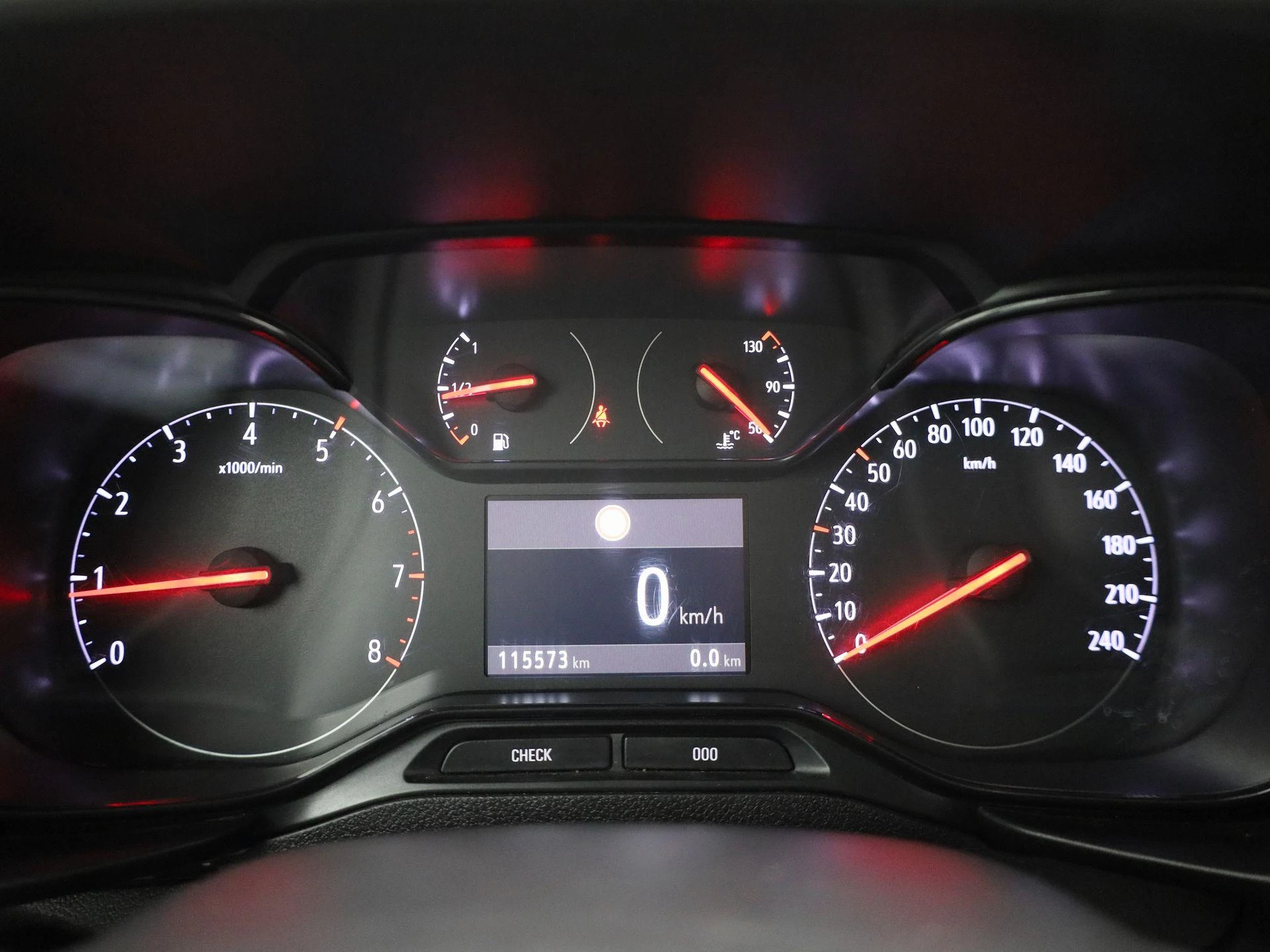 Opel-Combo Life-image-19