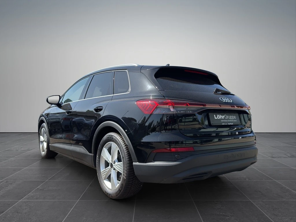 Audi-Q4 e-tron-image-1