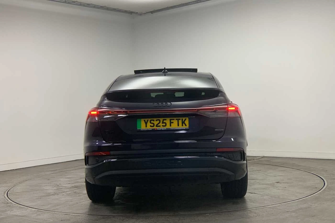 Audi-Q4 Sportback e-tron-image-10