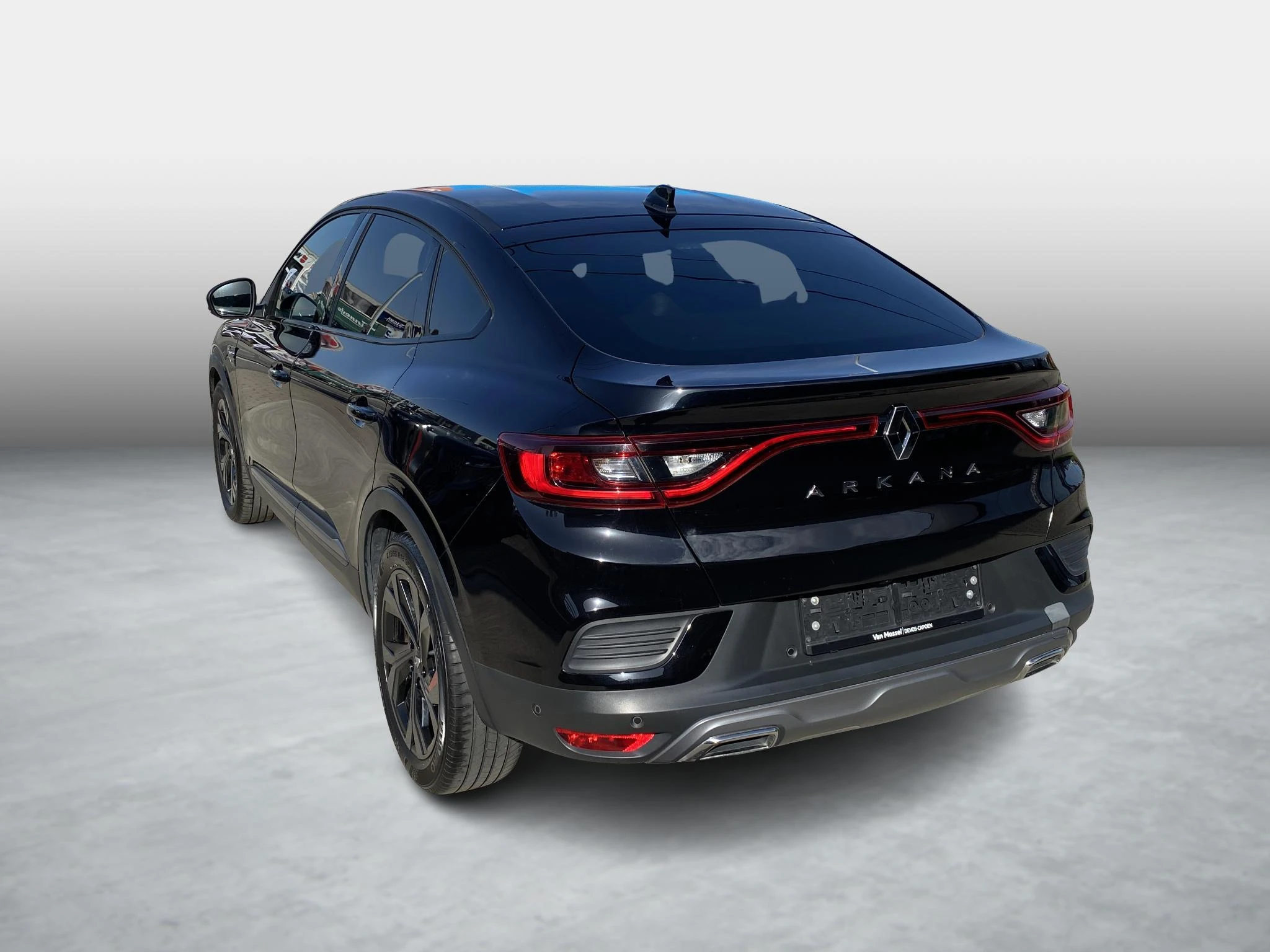 Renault-Arkana-image-4