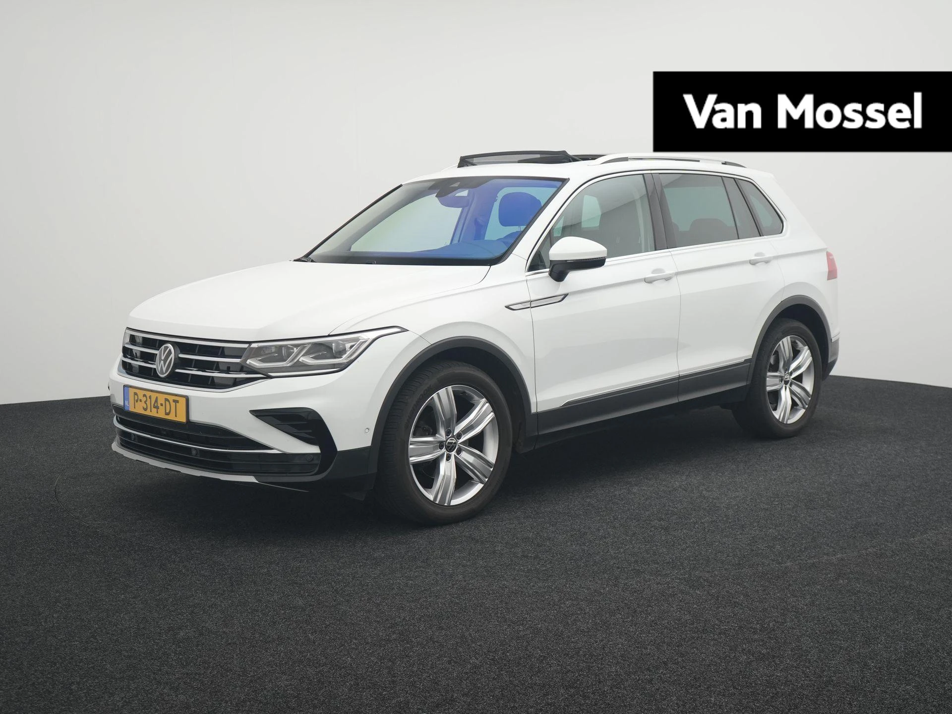 Volkswagen-Tiguan-image-0