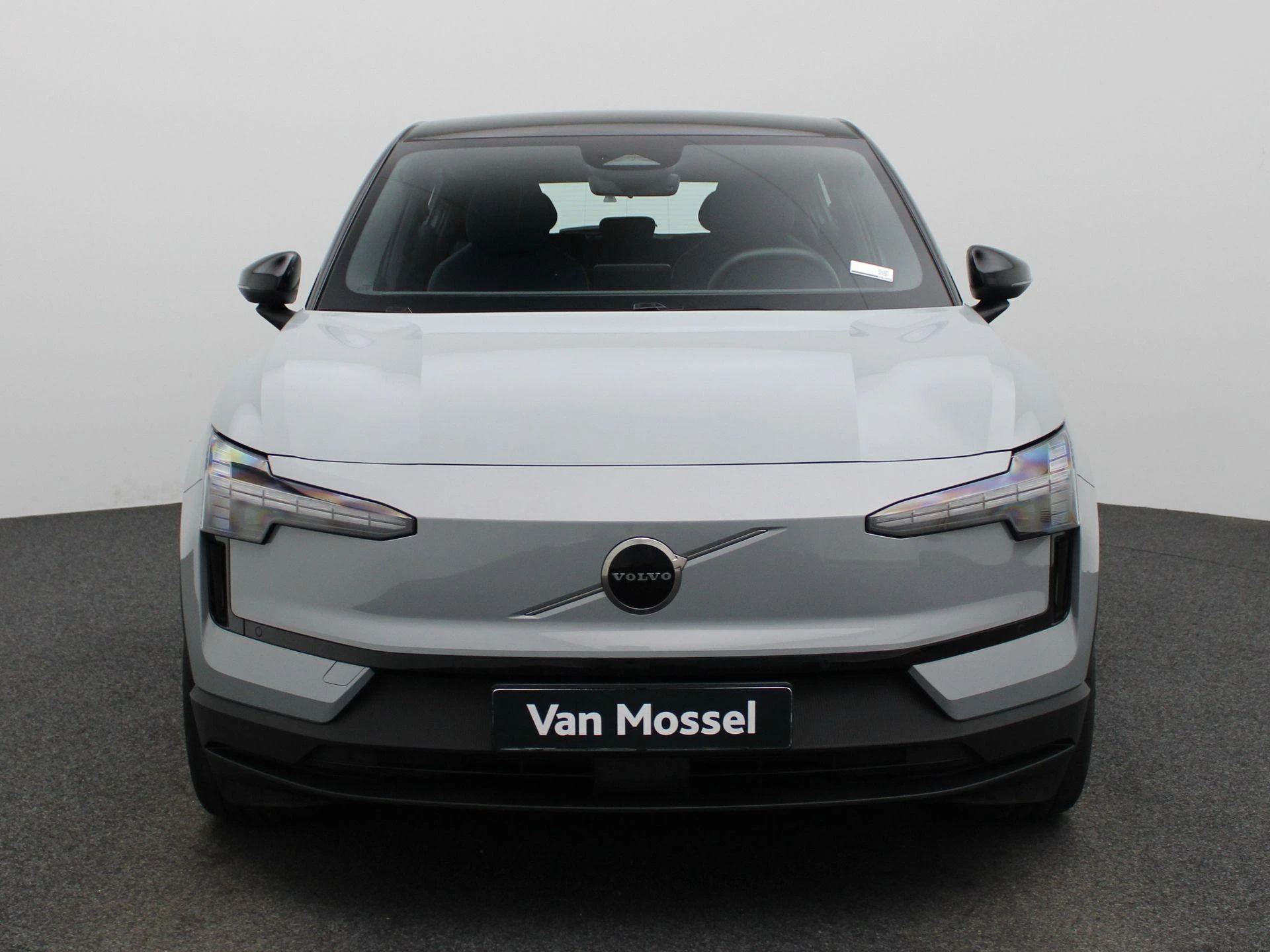 Volvo-EX30-image-2