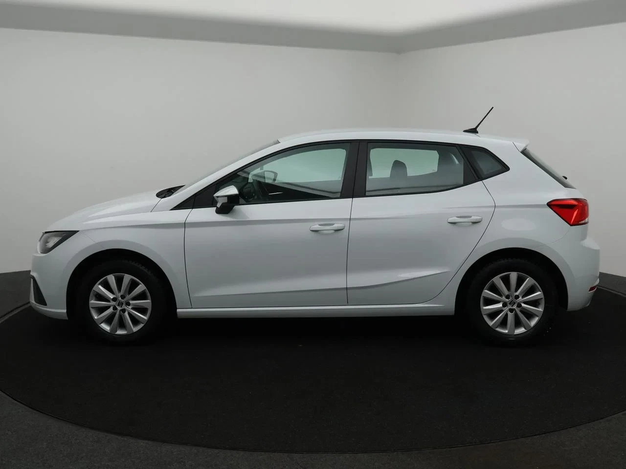 SEAT-Ibiza-image-6