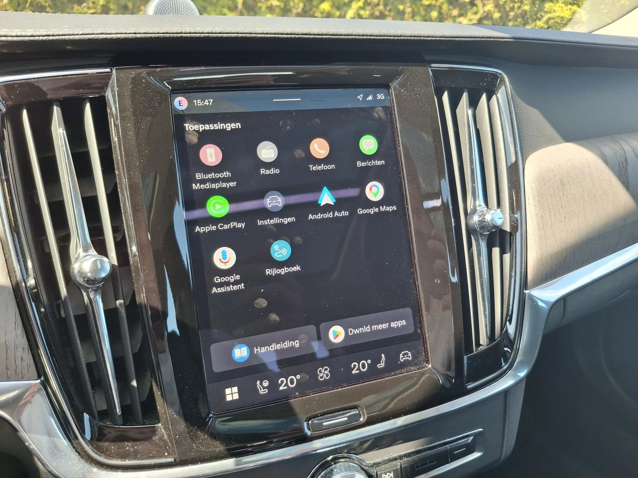 Volvo-V90-image-27