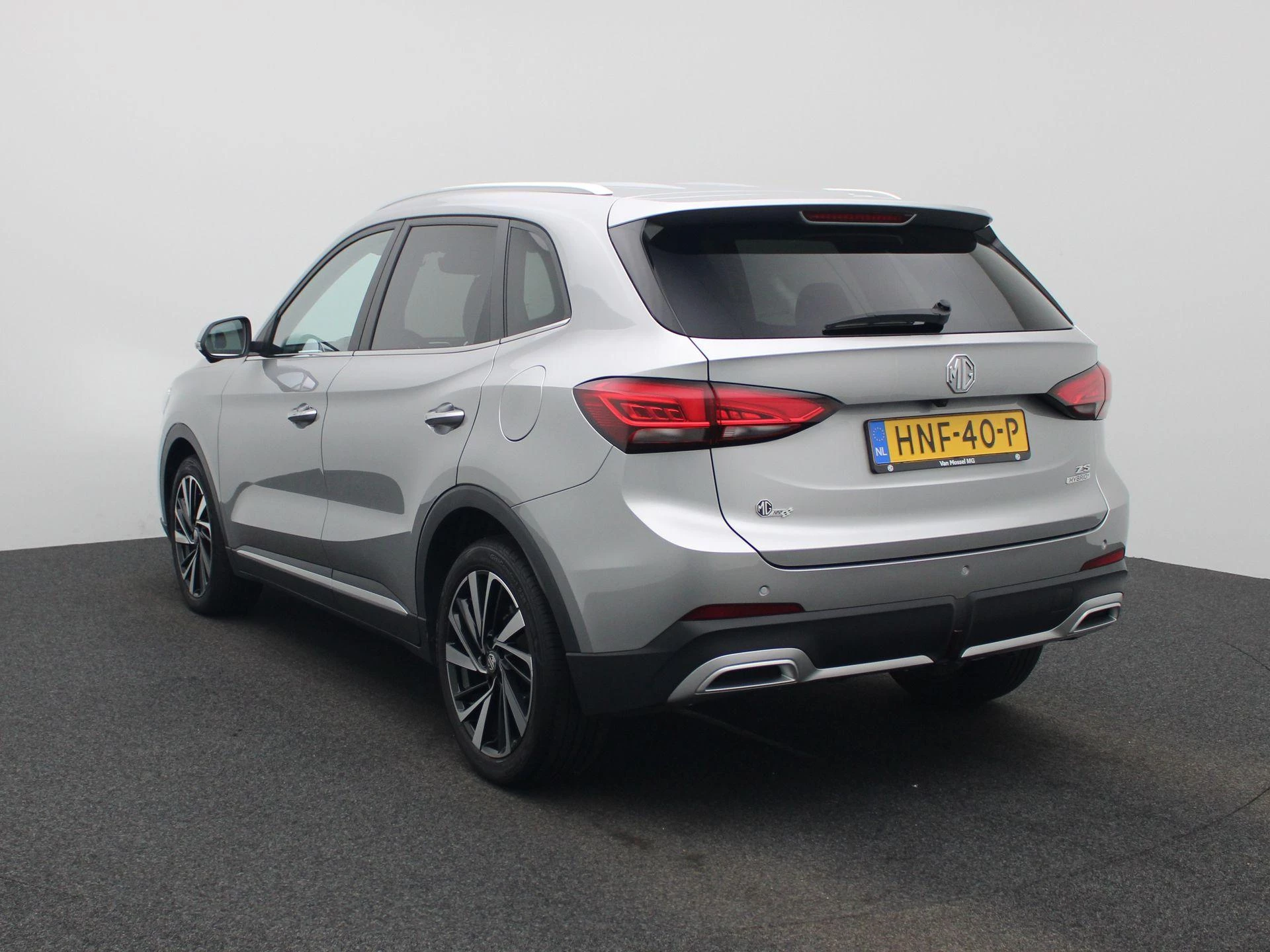 MG ZS 1.5 Hybrid+ Luxury
