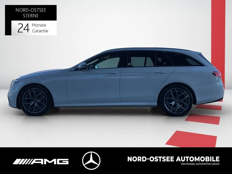 Mercedes-Benz E-Klasse 200 T AMG LINE SHZ PDC AHK TOTW LED KEYFREE AMG LineW214 E 200 T AMG LINE SHZ PDC AHK TOTW LED KEYFREE AMG Line