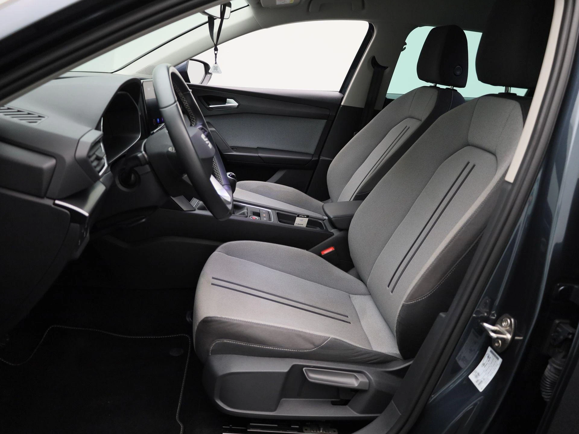 SEAT-Leon-image-9