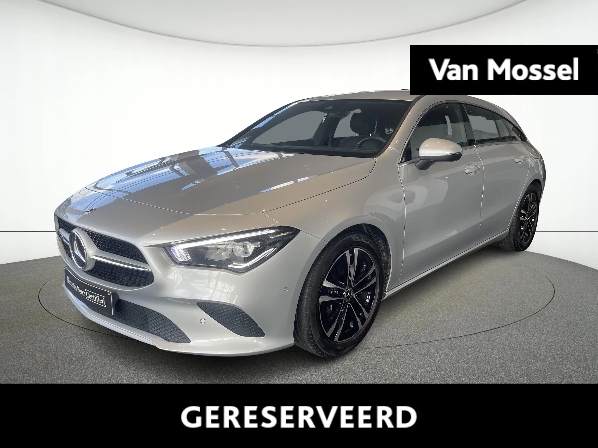 Mercedes-Benz-CLA-image-0