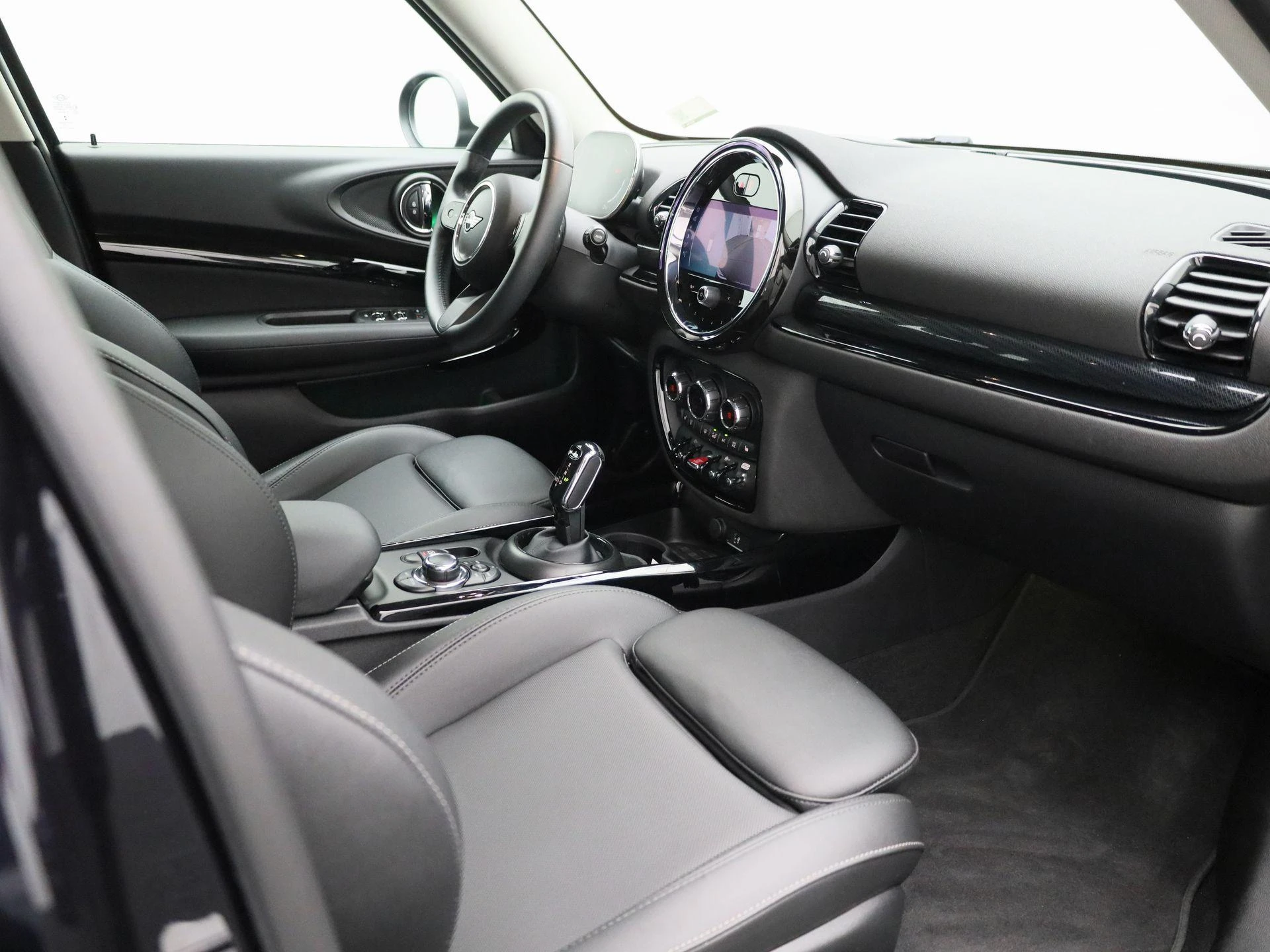 MINI-Clubman-image-39