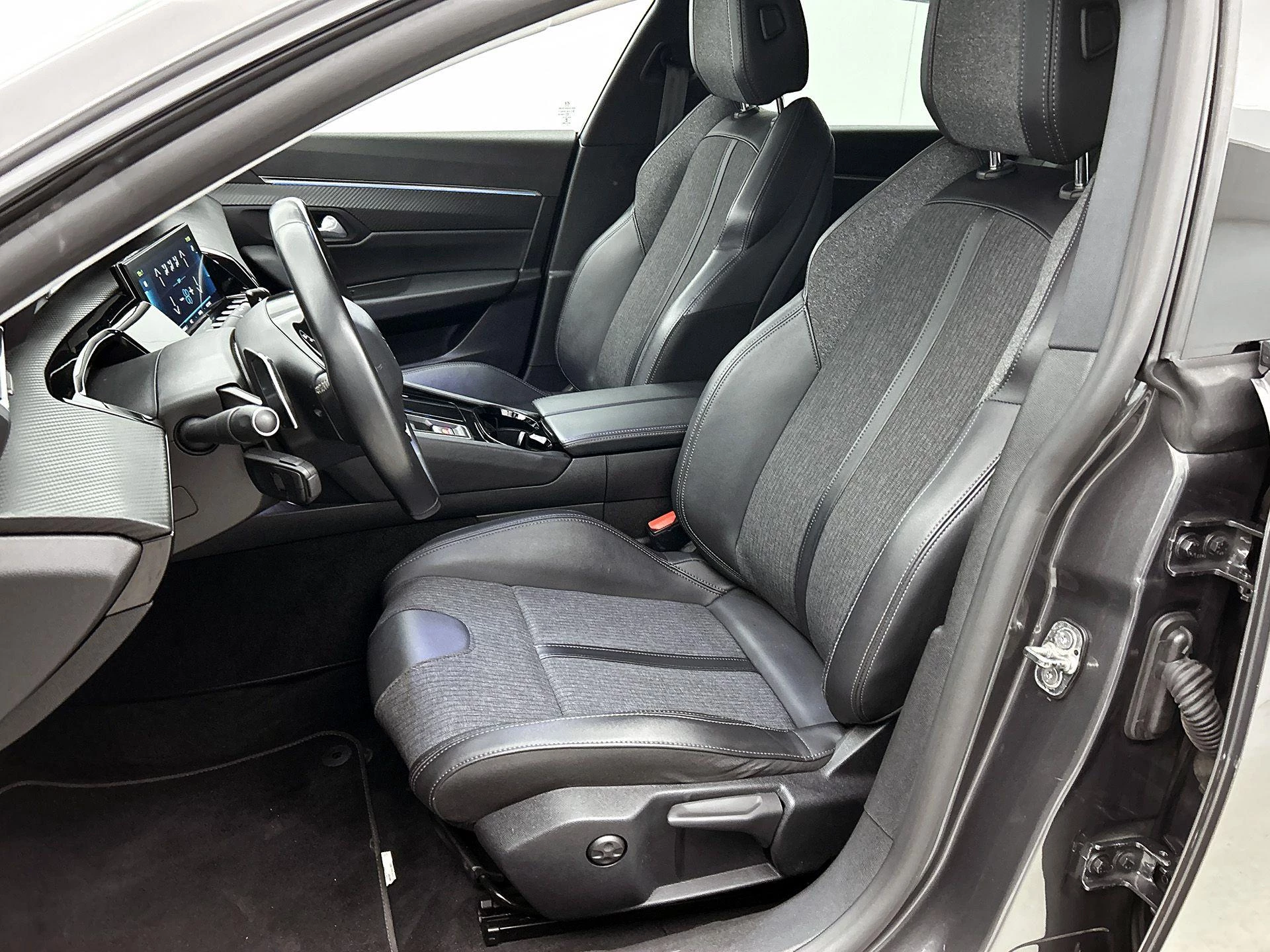 Peugeot-508-image-45